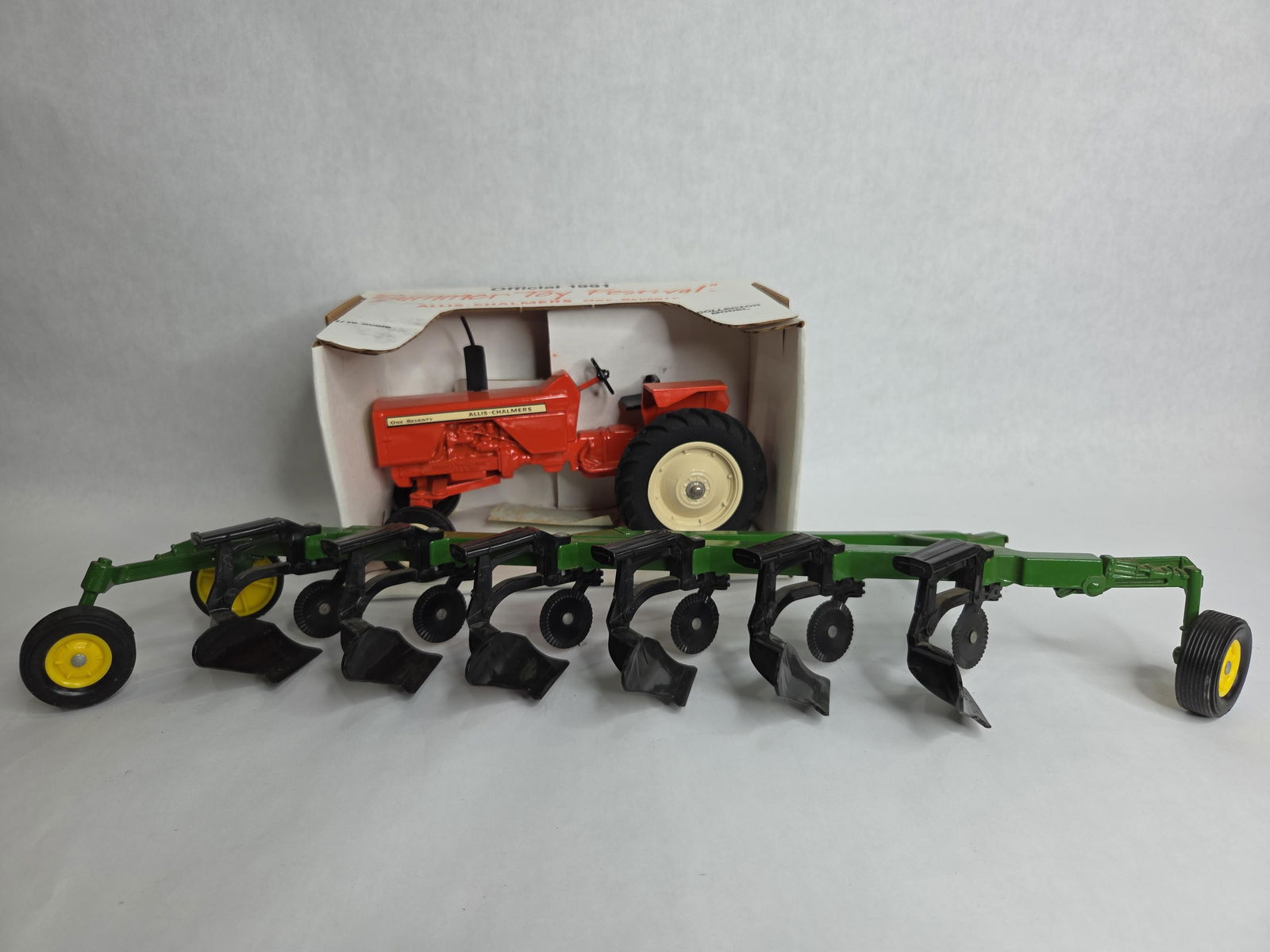 Ertl and Spec Cast Farm Toy Lot Inc. 6 Bottom Plow & Allis Chalmers WF 170 Collector Edition Tractor: Great farm toy lot including as follows Ertl John Deere 6 Bottom Plow? Spec Cast Allis Chalmers WF One Seventy Special 1991 Summer Toy Festival Tractor 1/16 scale?