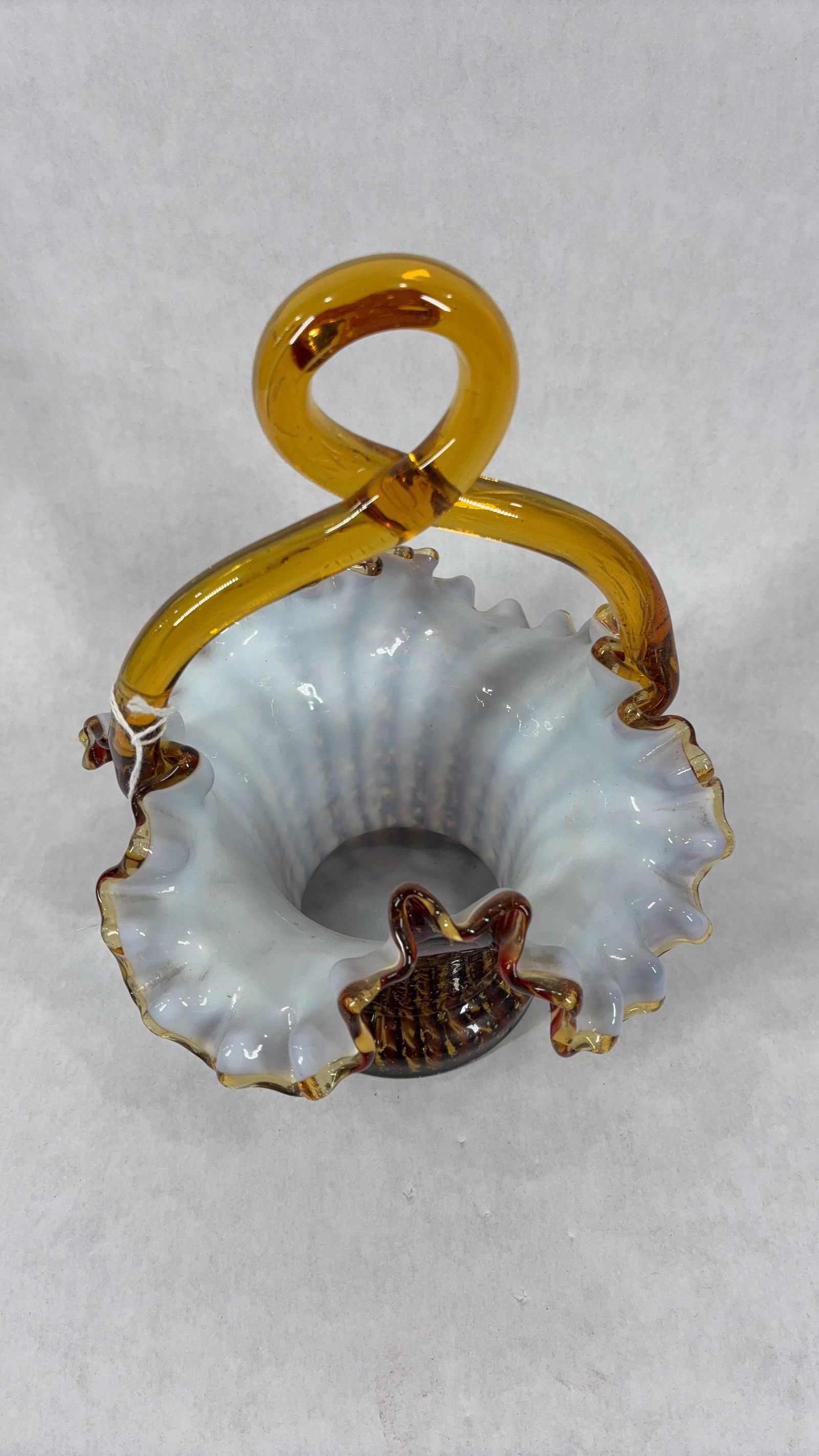 Ruffled Edge Art Glass Basket - 2