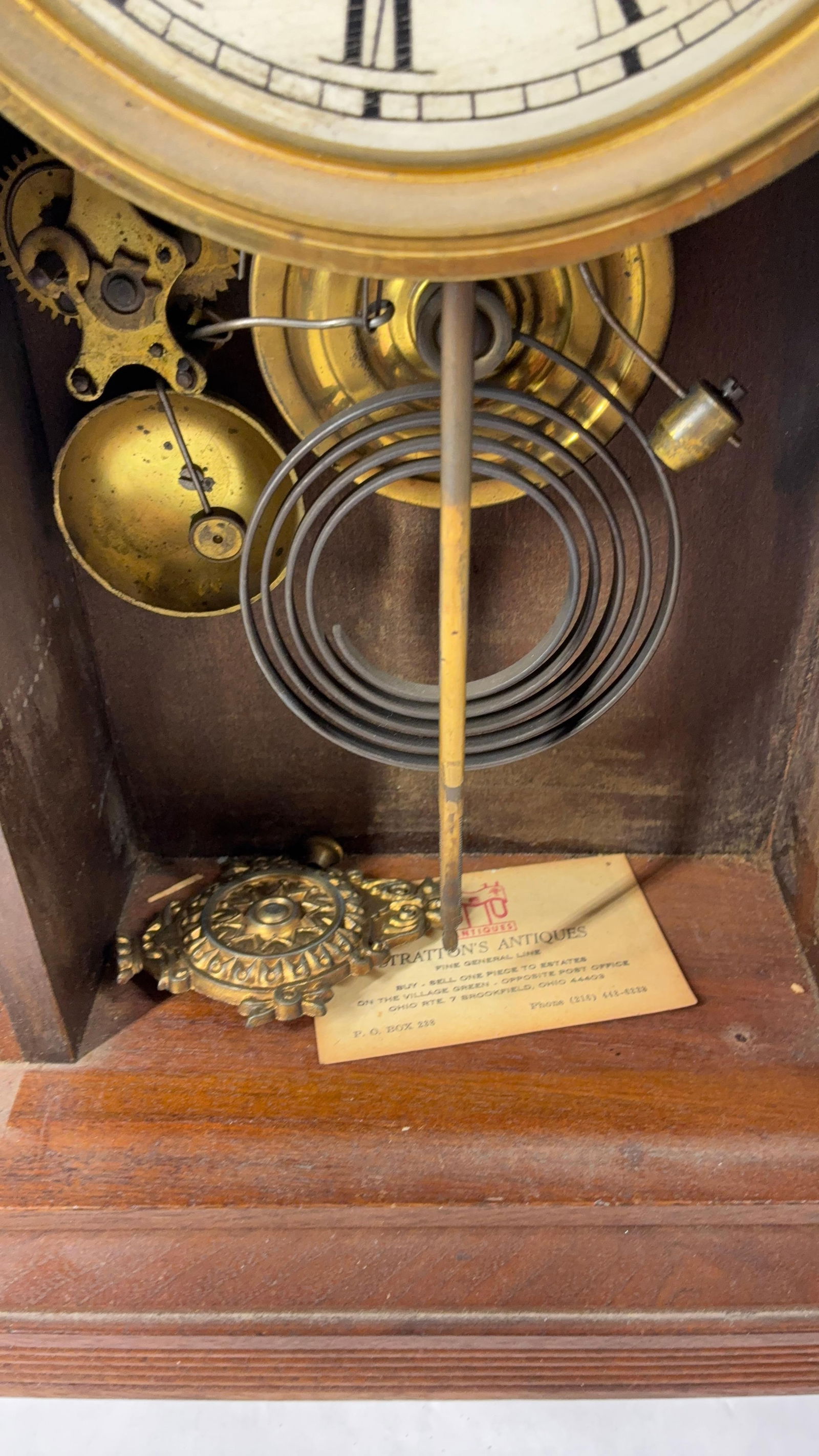 Key WInd Oak Gingerbread Mantle Clock - 7