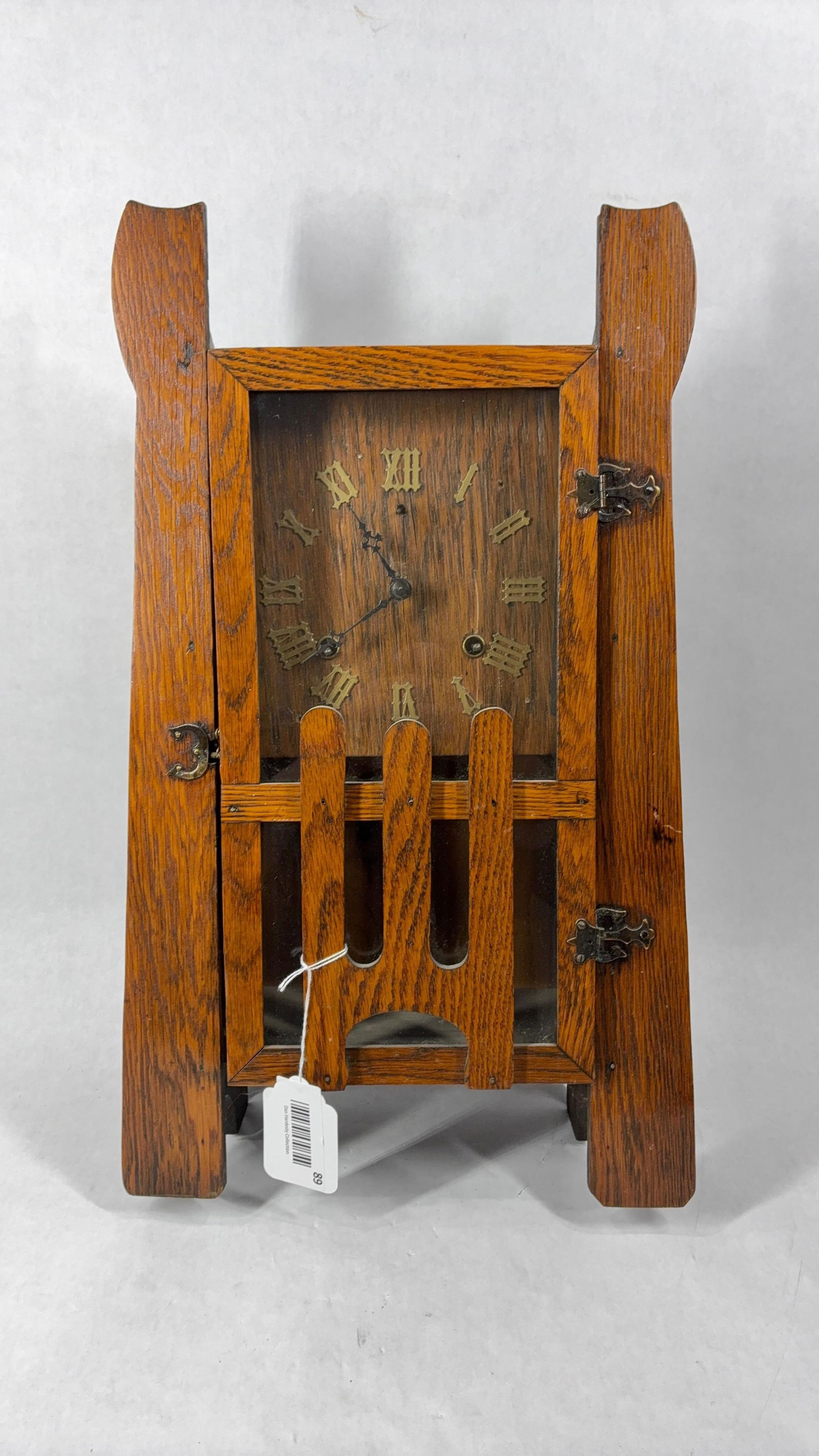 Mission Oak Arts & Crafts Mantle Clock: Needs cleaned up, non working. 20x12x4