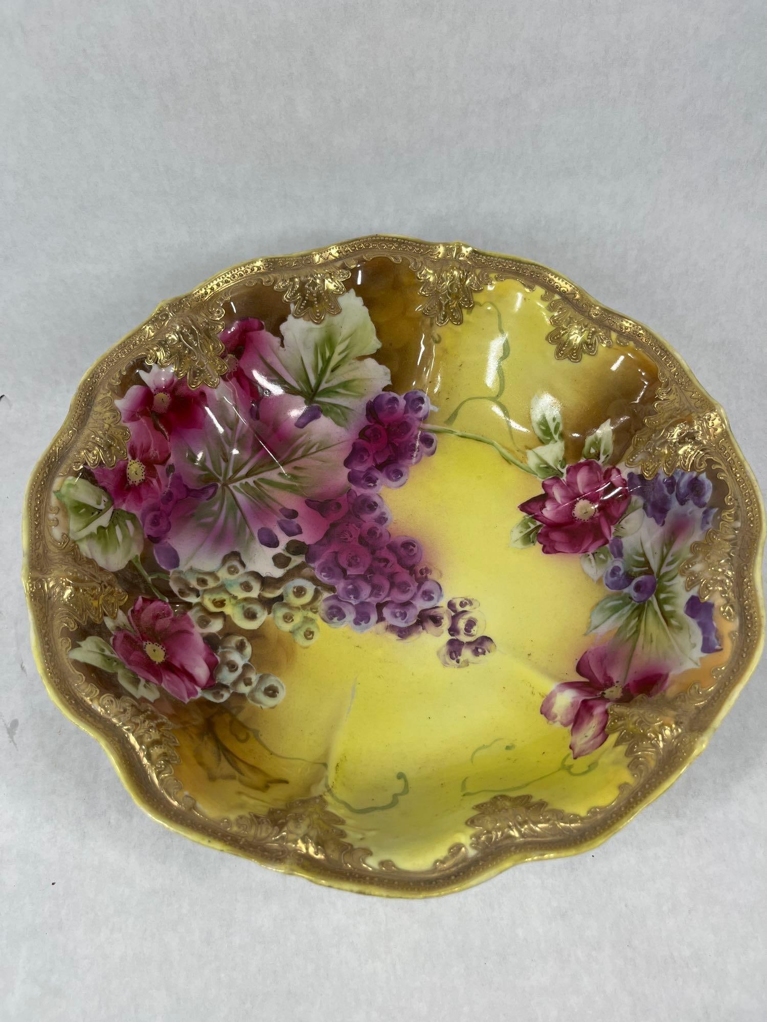 Hand Painted Centerpiece Bowl with Silver Plated Stand (1 of 9)