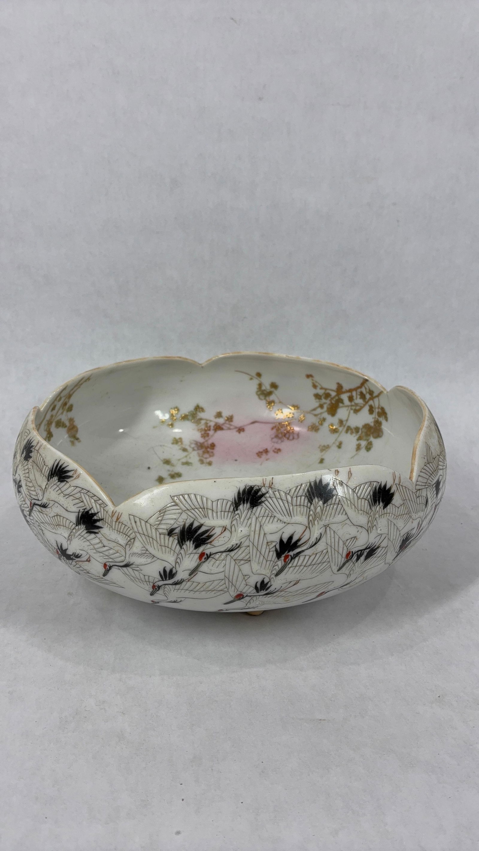 Japanese Kutani Crane Decorated Bowl (1 of 8)