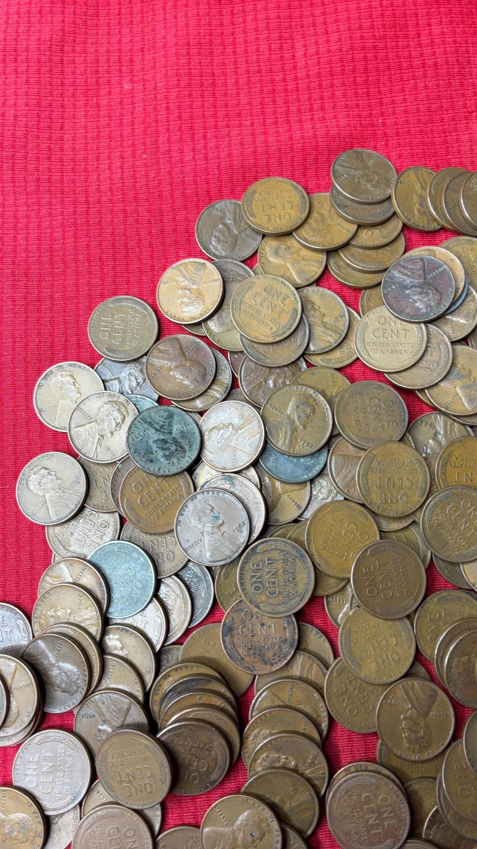 250 Unsorted Wheat Pennies - 4