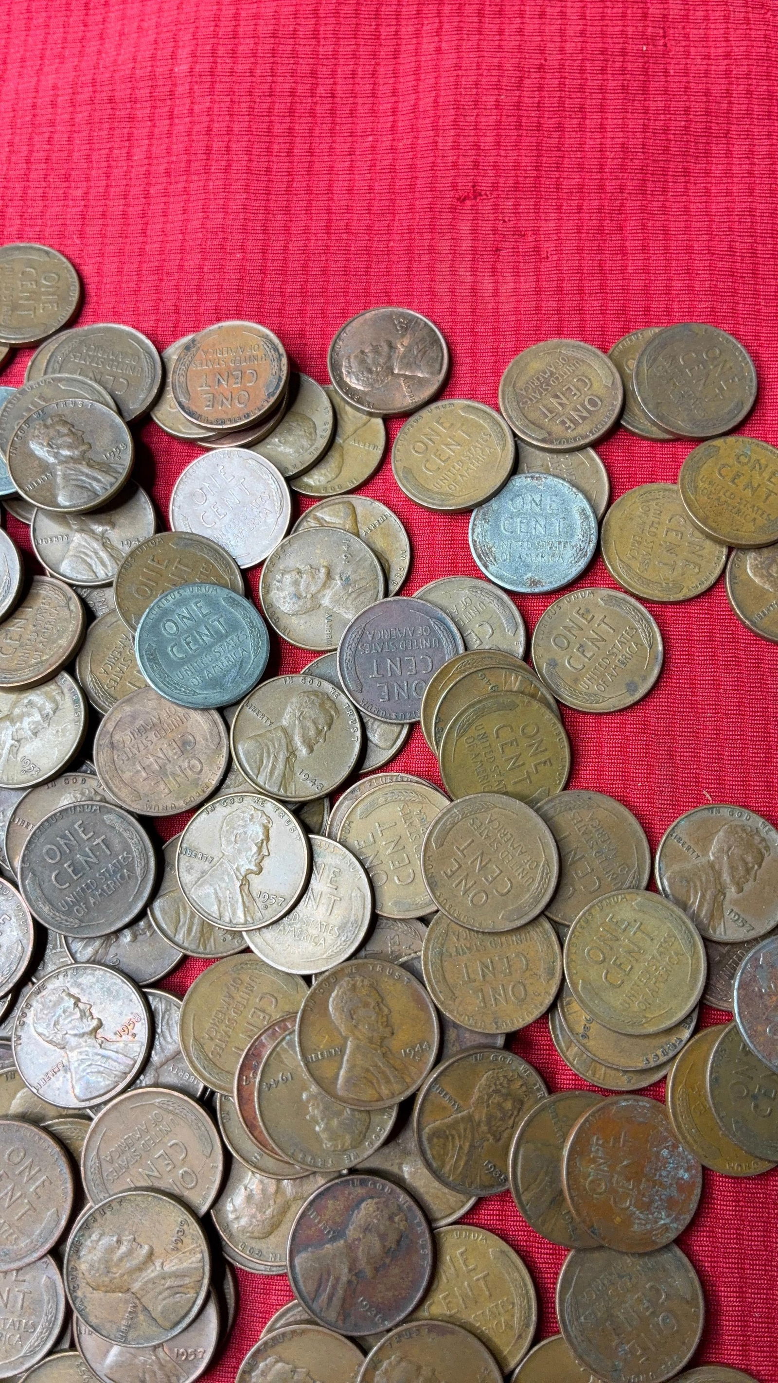 250 Unsorted Wheat Pennies - 3