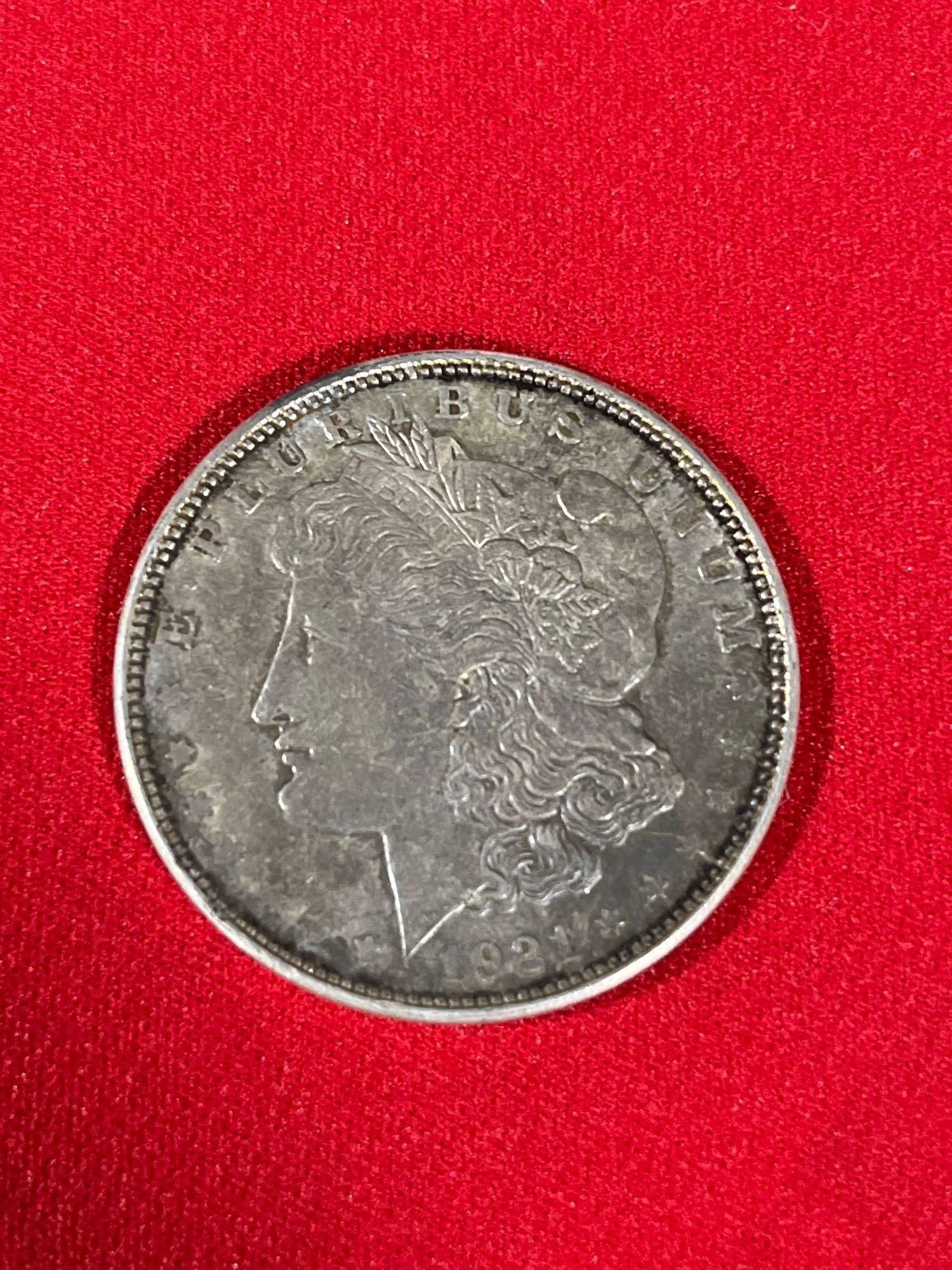 1921 D Morgan Silver Dollars - 4