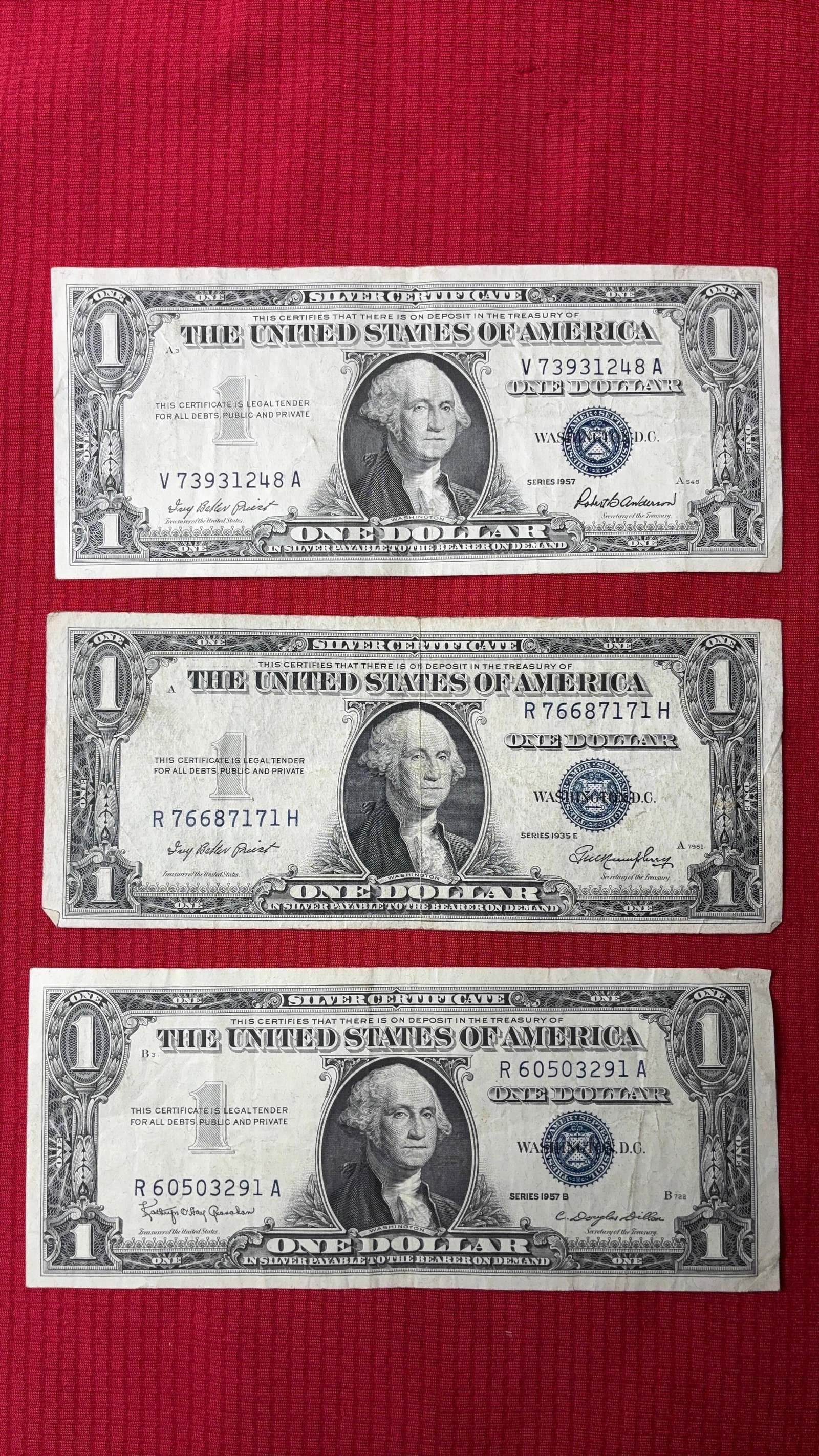 1$ Silver Certificates (1 of 5)