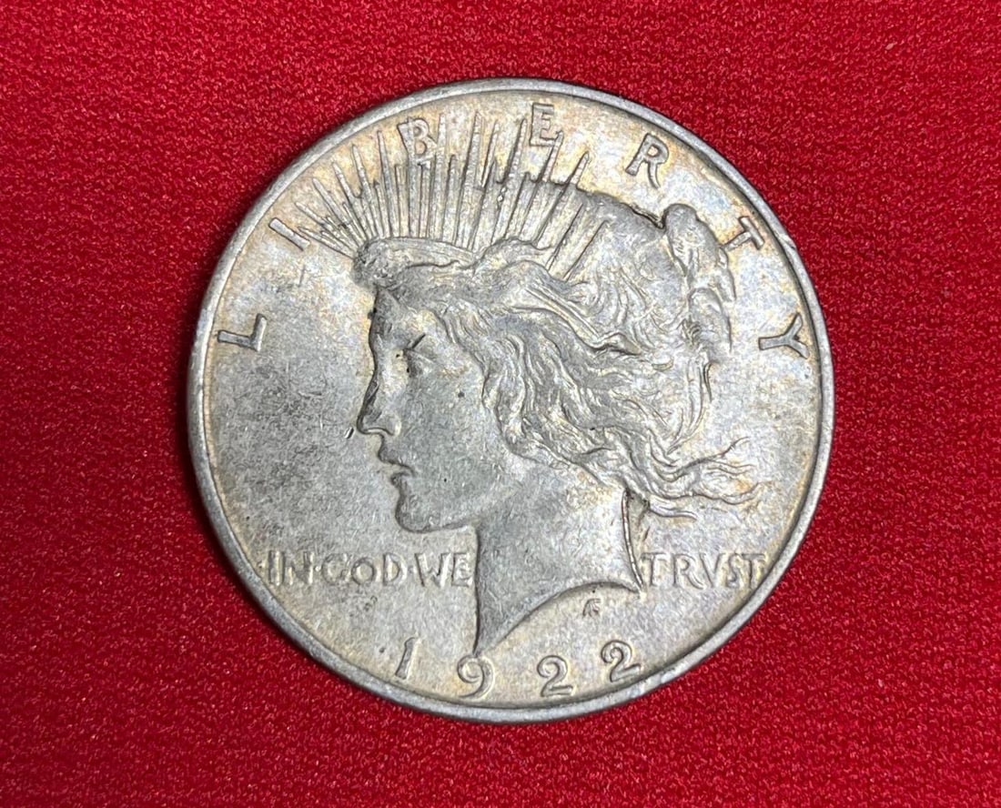 1922 D Peace Dollar (1 of 2)