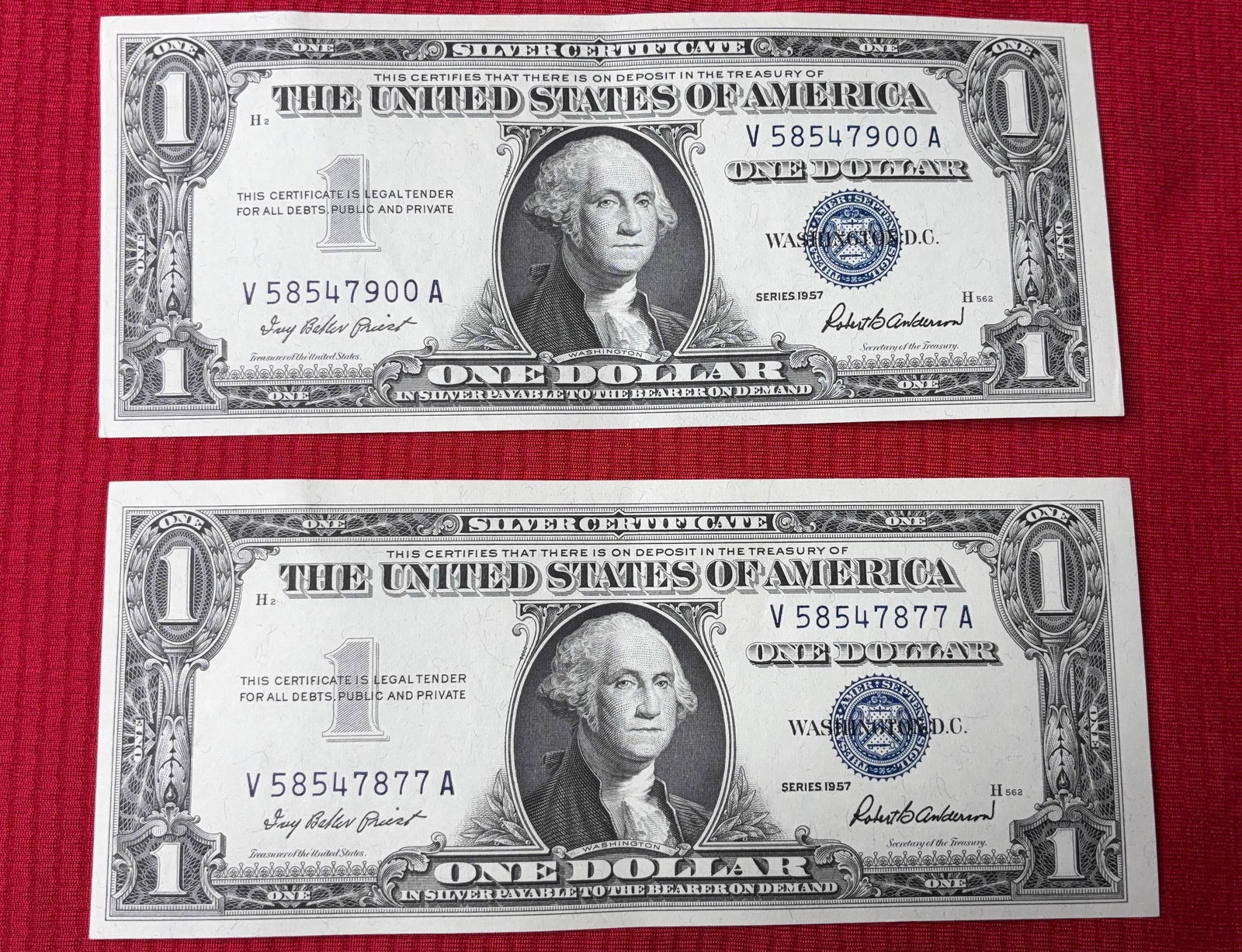 Uncirculated 1$ Silver Certificates (1 of 4)