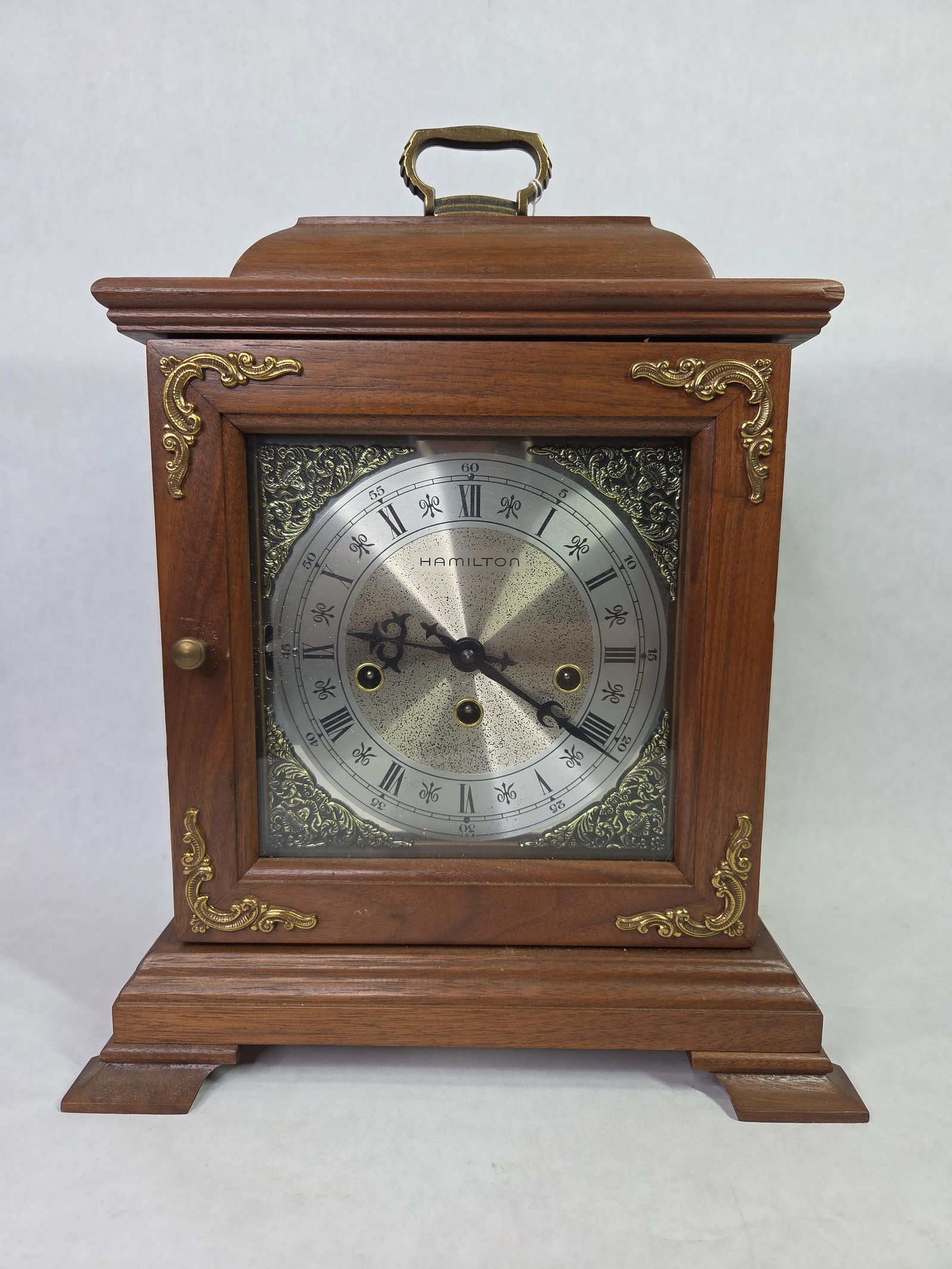Hamilton 2 Jewel Unadjusted Hamilton Germen Mantle Clock (1 of 11)