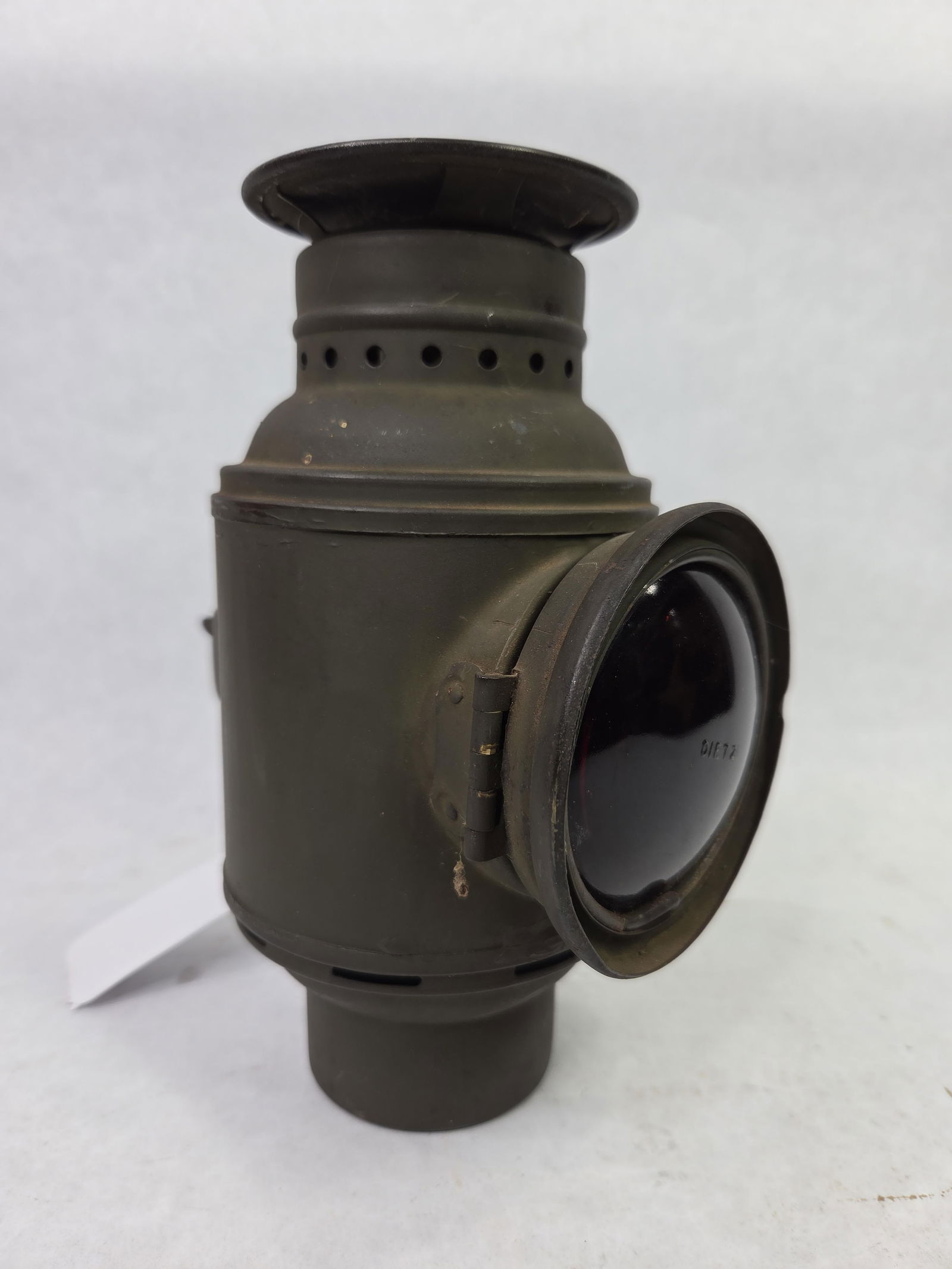 WWI Era Military Vehicle Dietz Kerosene Lantern Signal Light w/ Red Globe (1 of 4)