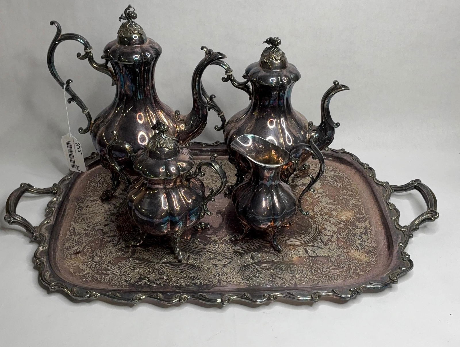 Reed & Barton Winthrop Silver Plated Tea Set (1 of 11)