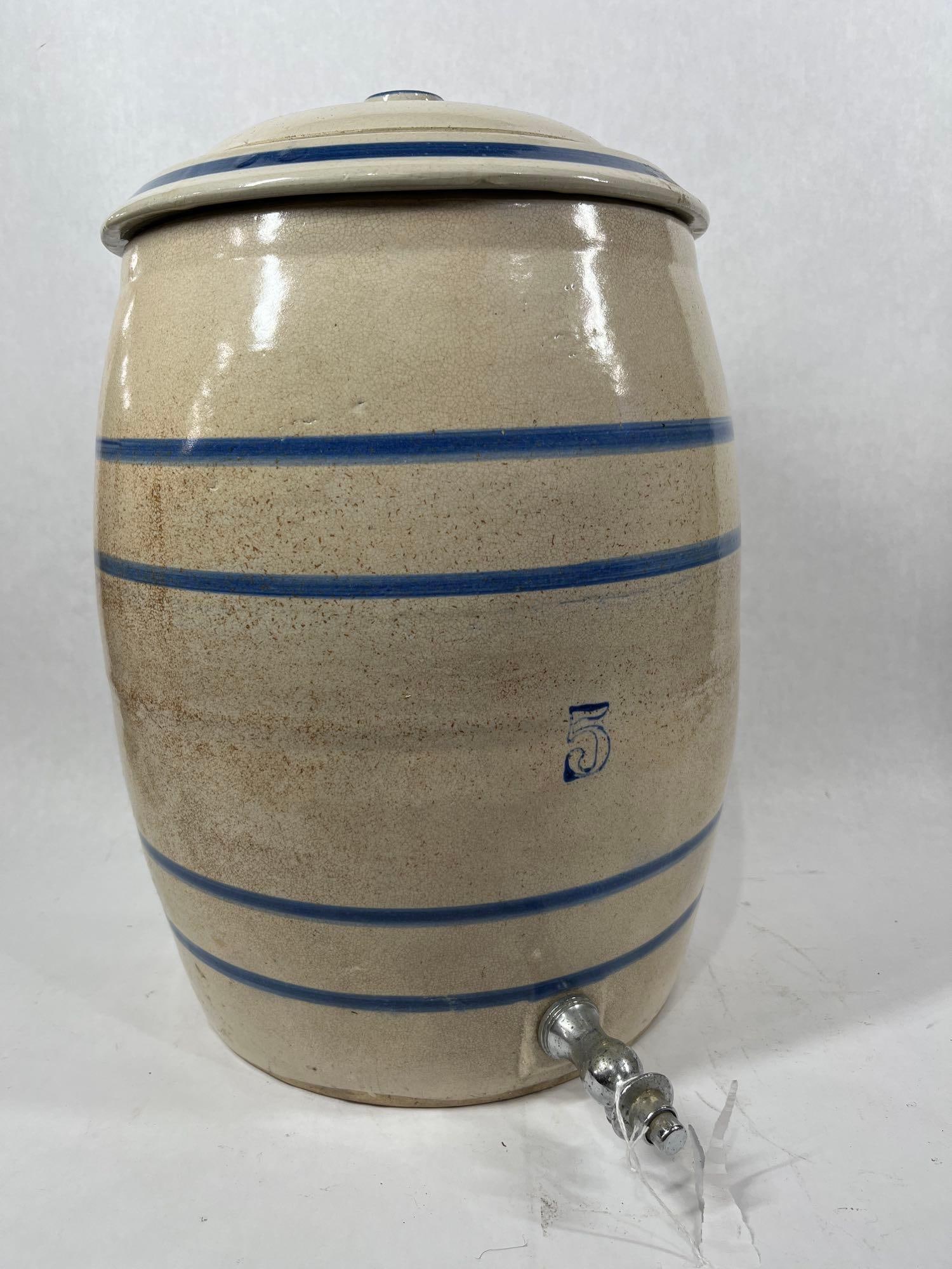 5 Gallon Stoneware Blue Banded and Lidded Crock Dispenser (1 of 5)