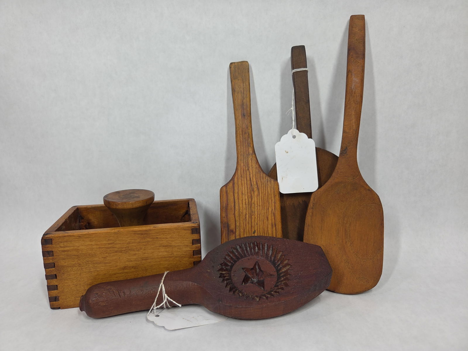 Great Primitive Lot of Wood Paddles and Butter Mold Presses (1 of 11)