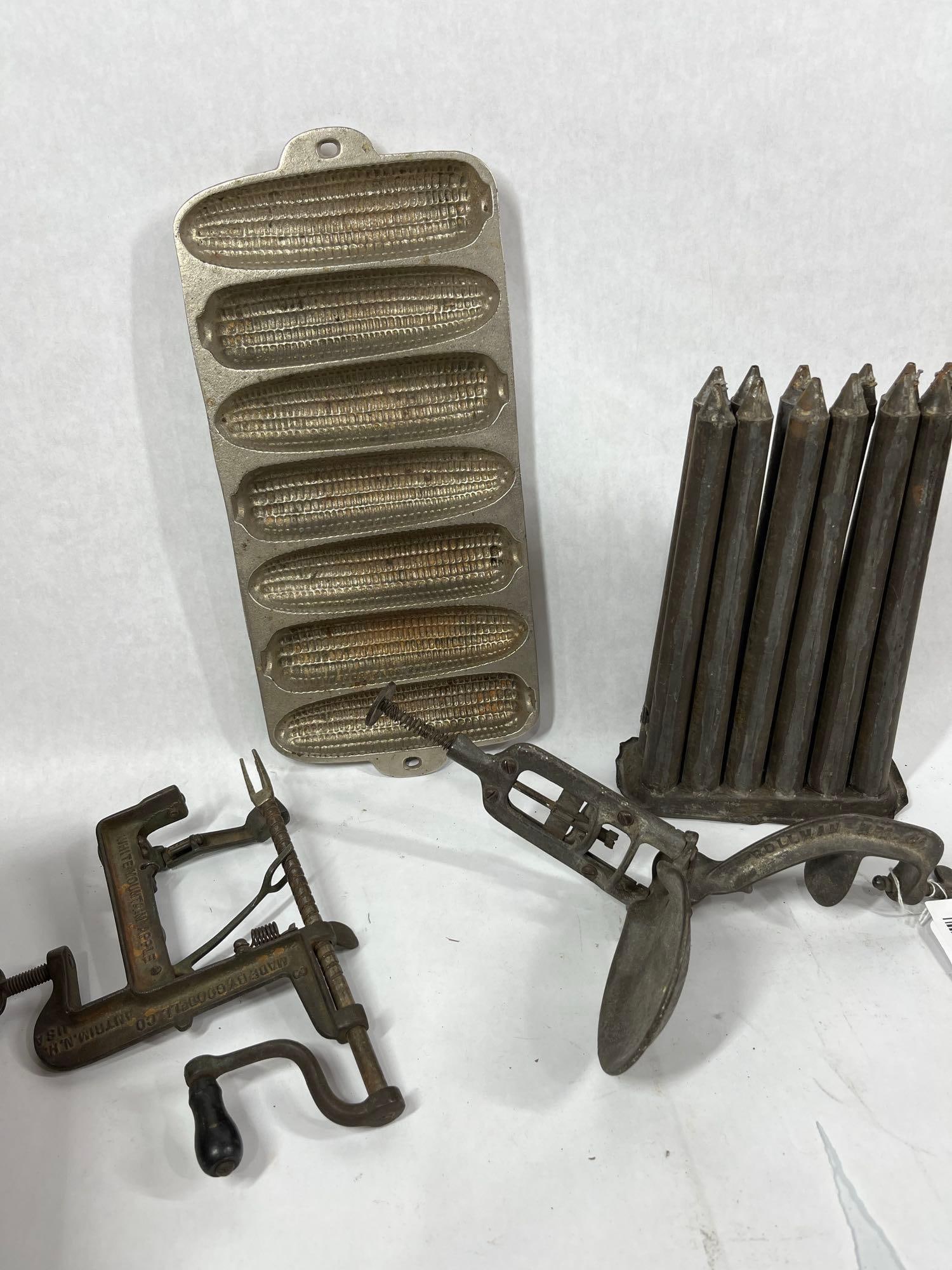 Antique Wagner Ware Krusty Korn Kobs CA Pan, White Mtn. Apple Peeler, Tin Candle Mold (1 of 7)
