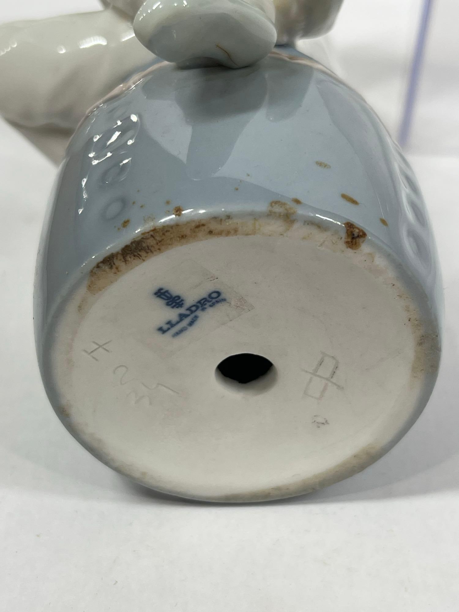 LLadro Porcelain Figures - 4