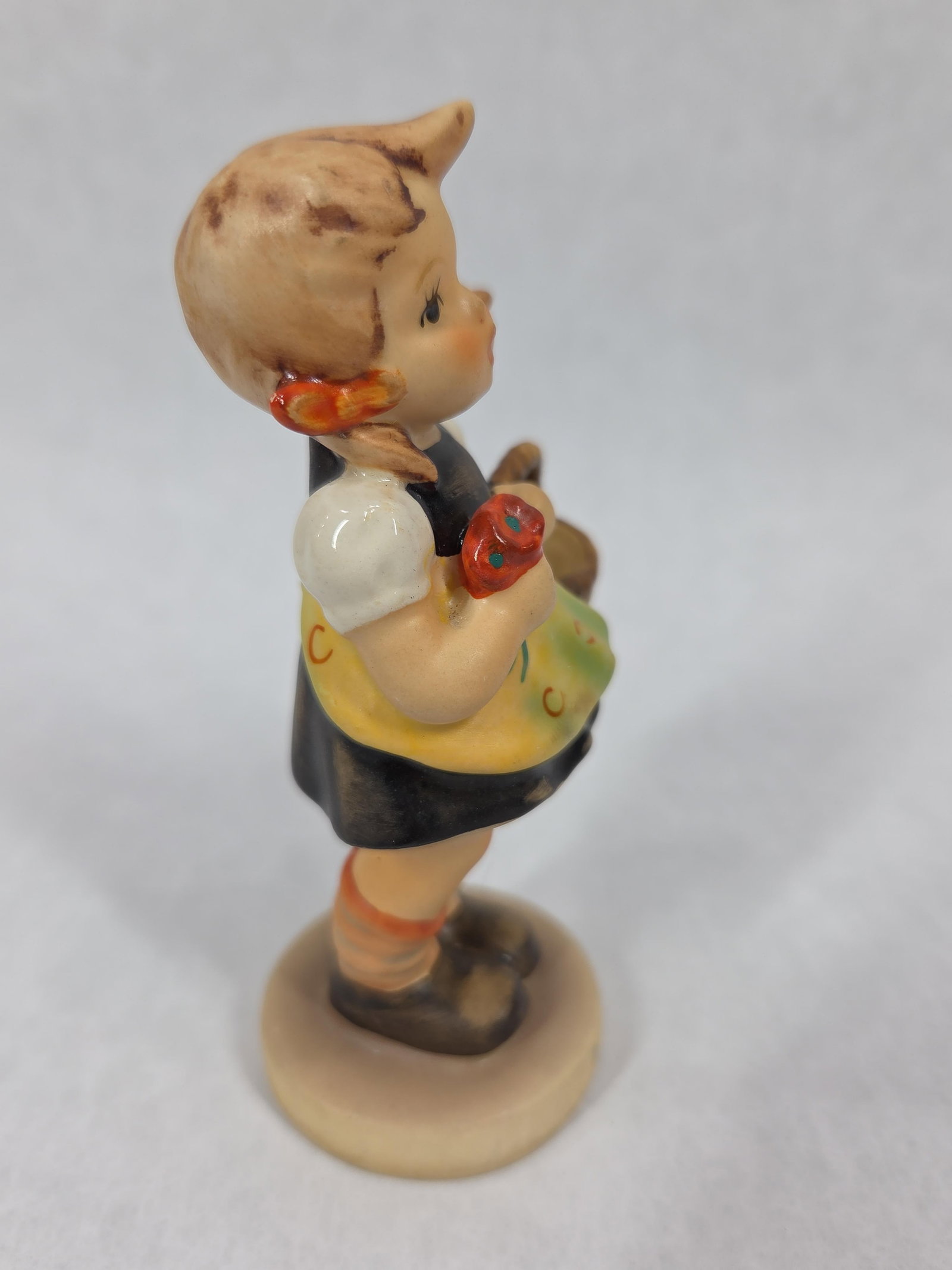 Goebel Porcelain Figural Hummel Lot of 3 - 8