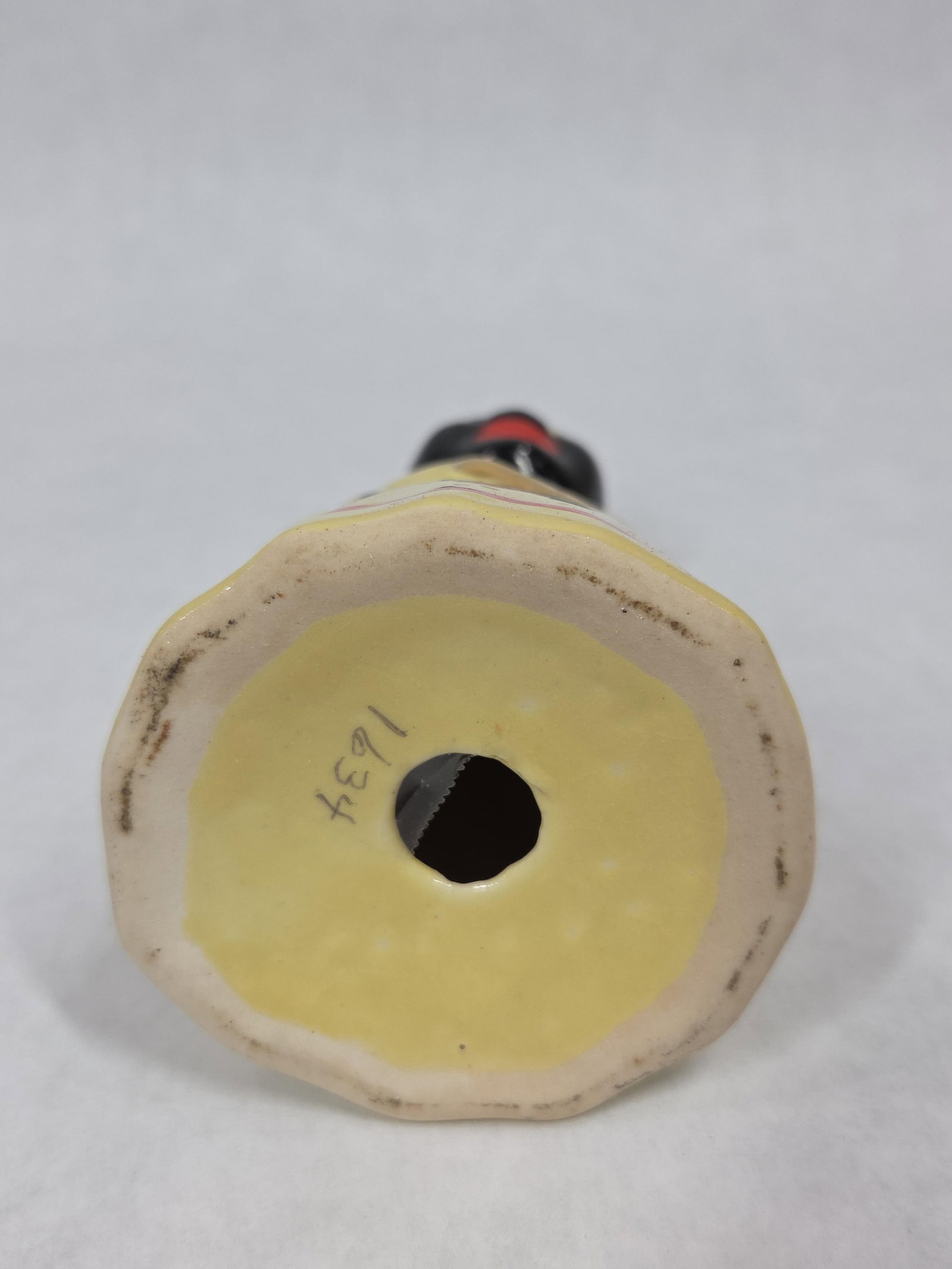 Salty and Peppy Chef Salt and Pepper Shaker Lot of 2 - 11