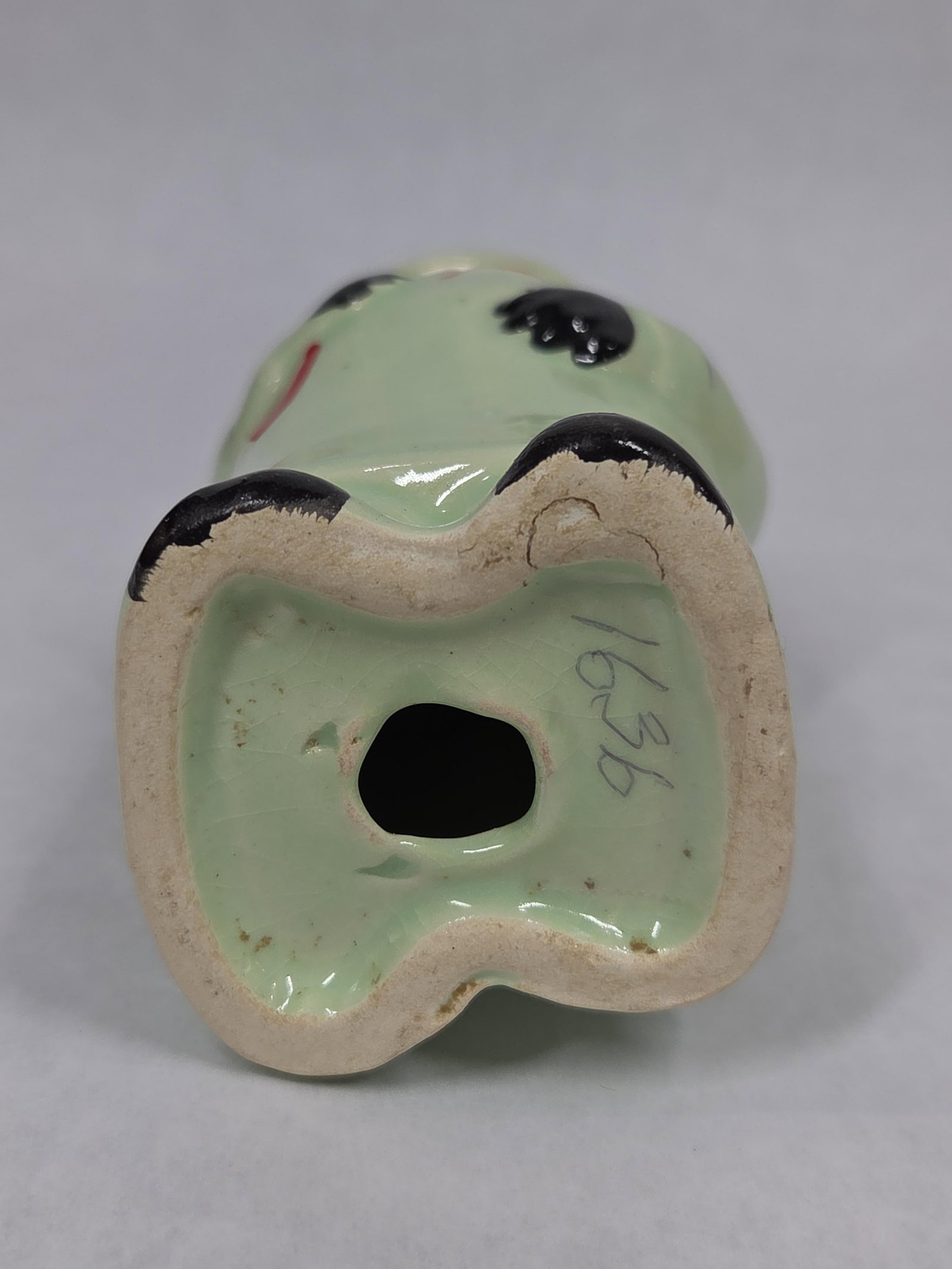 Salty and Peppy Chef Salt and Pepper Shaker Lot of 2 - 4