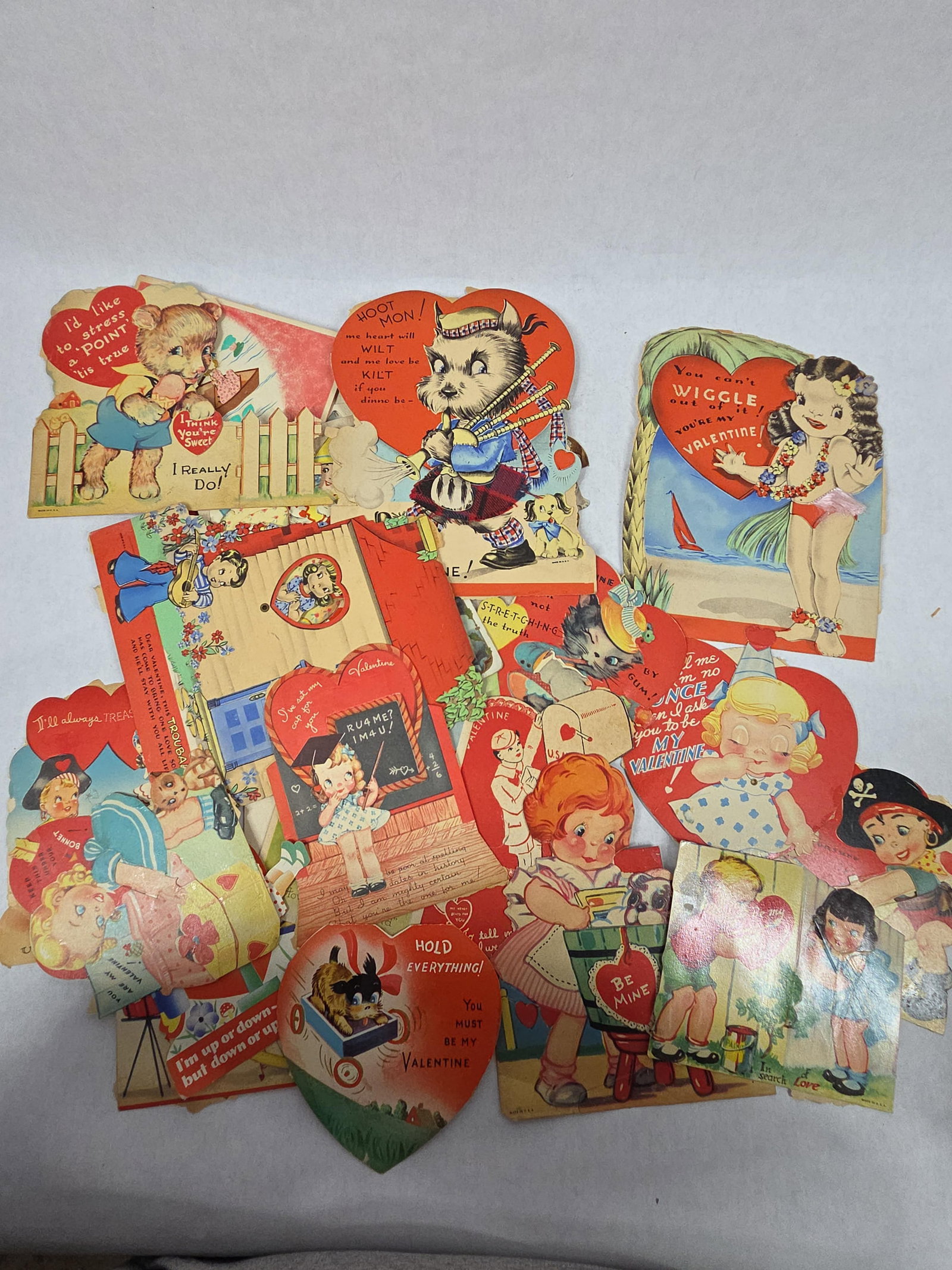 Great Early 1900's Ephemera Lot of Valentines Greetings, Post Cards and More (1 of 20)