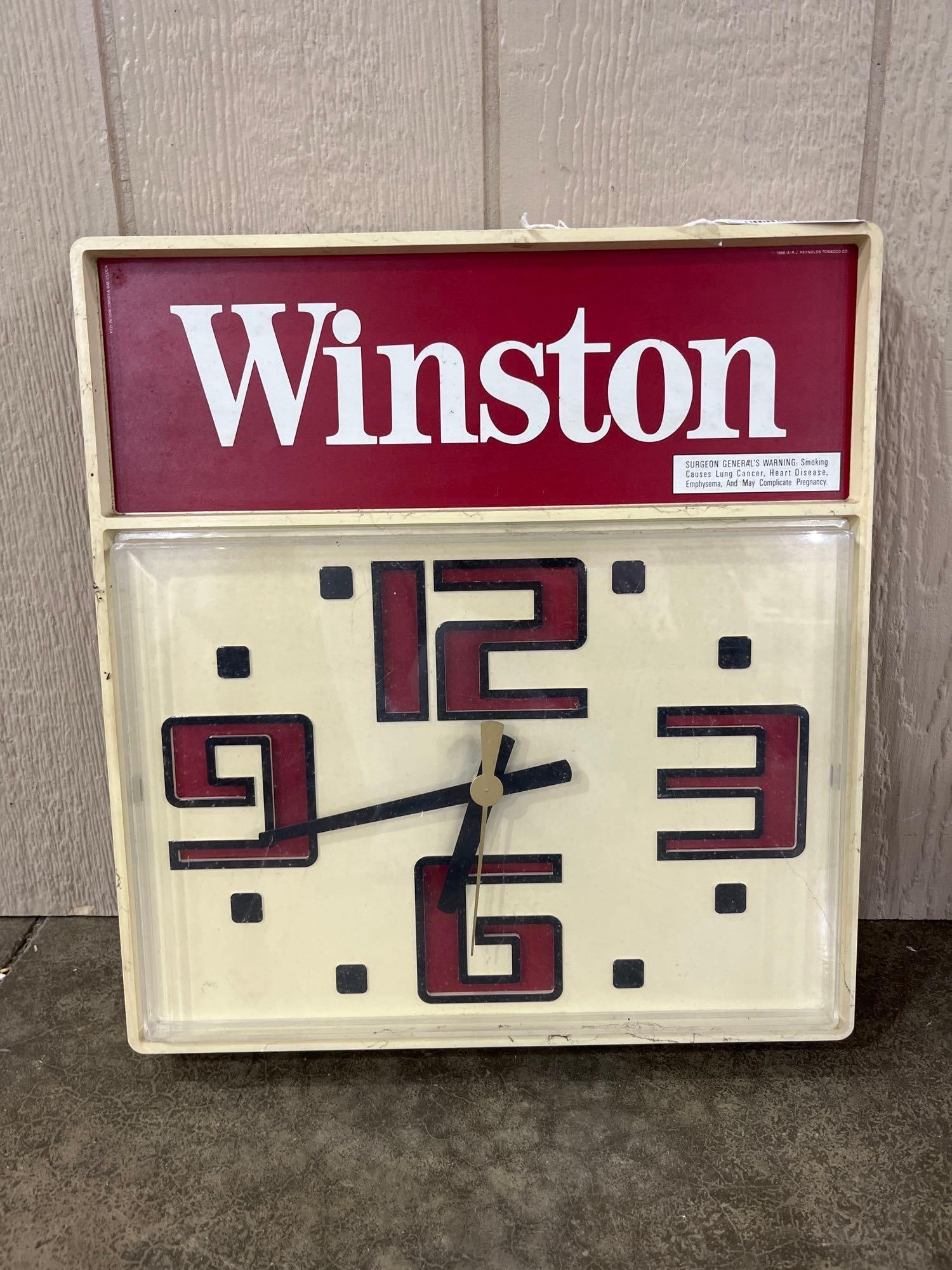 R. J. Reynolds 1986 Winston Advertising Battery Op Clock (1 of 4)