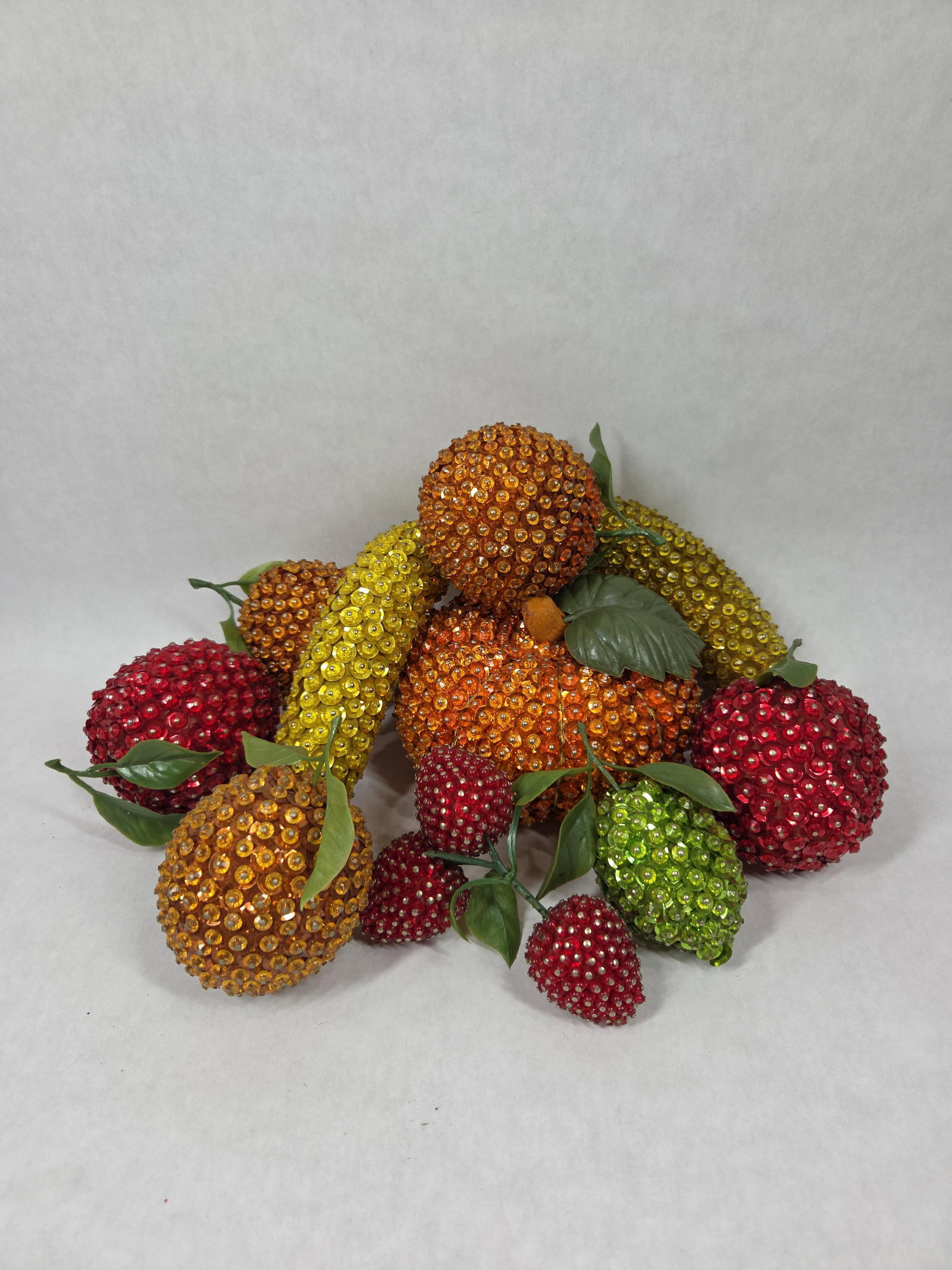 Mid Century Push Pin Beaded Fruit Inc. Rare Pumpkin: This great hand beaded push pin fruit lot including 6 in. D Pumpkin that is hard to find also included oranges, kiwi, apples, bananas and Strawberries great vintage condition including 10 pcs.