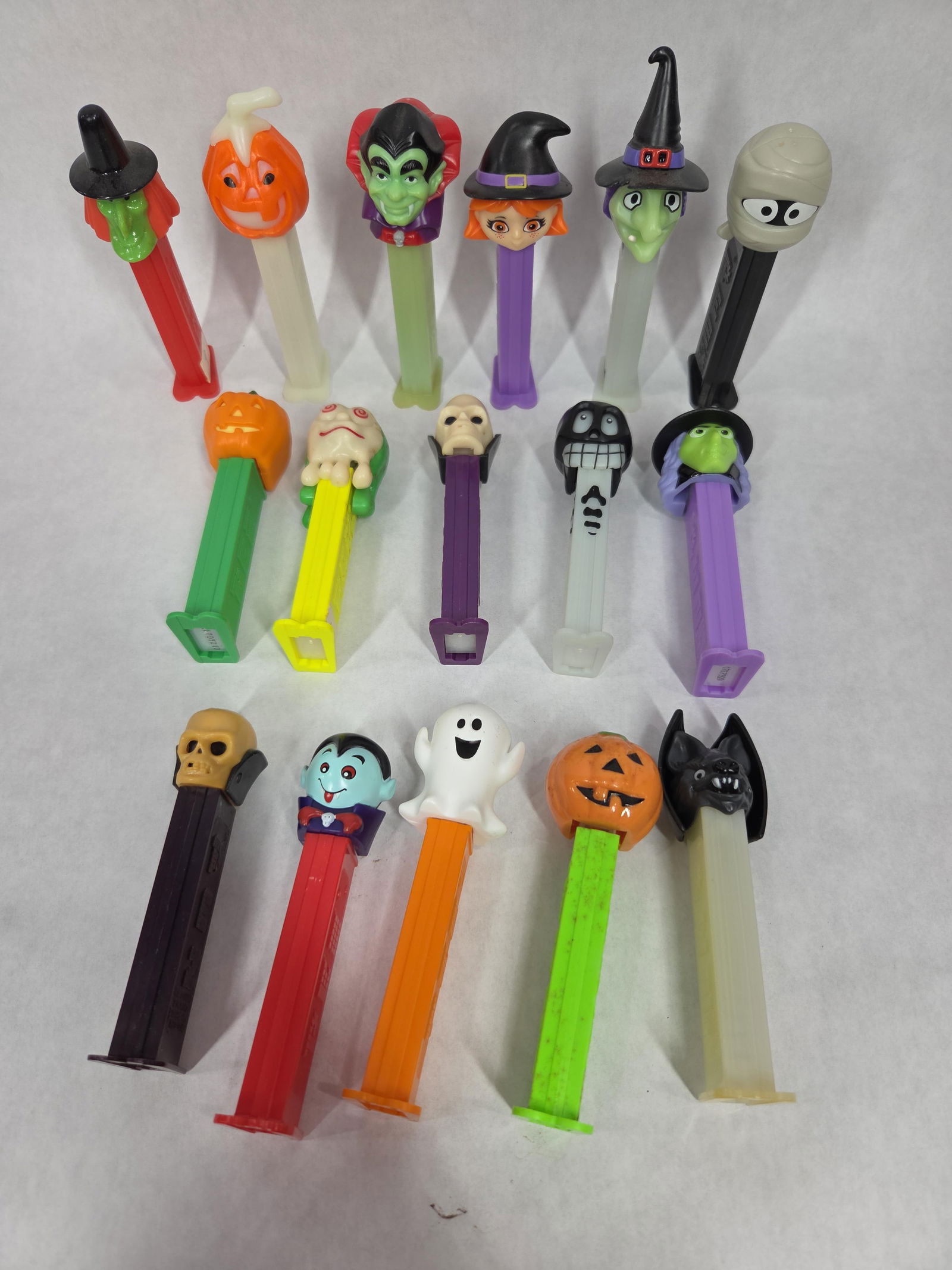 Pez Dispenser Halloween Lot Inc. Ghosts, Pumpkins, Dracula, Witches, Skulls and More (1 of 6)