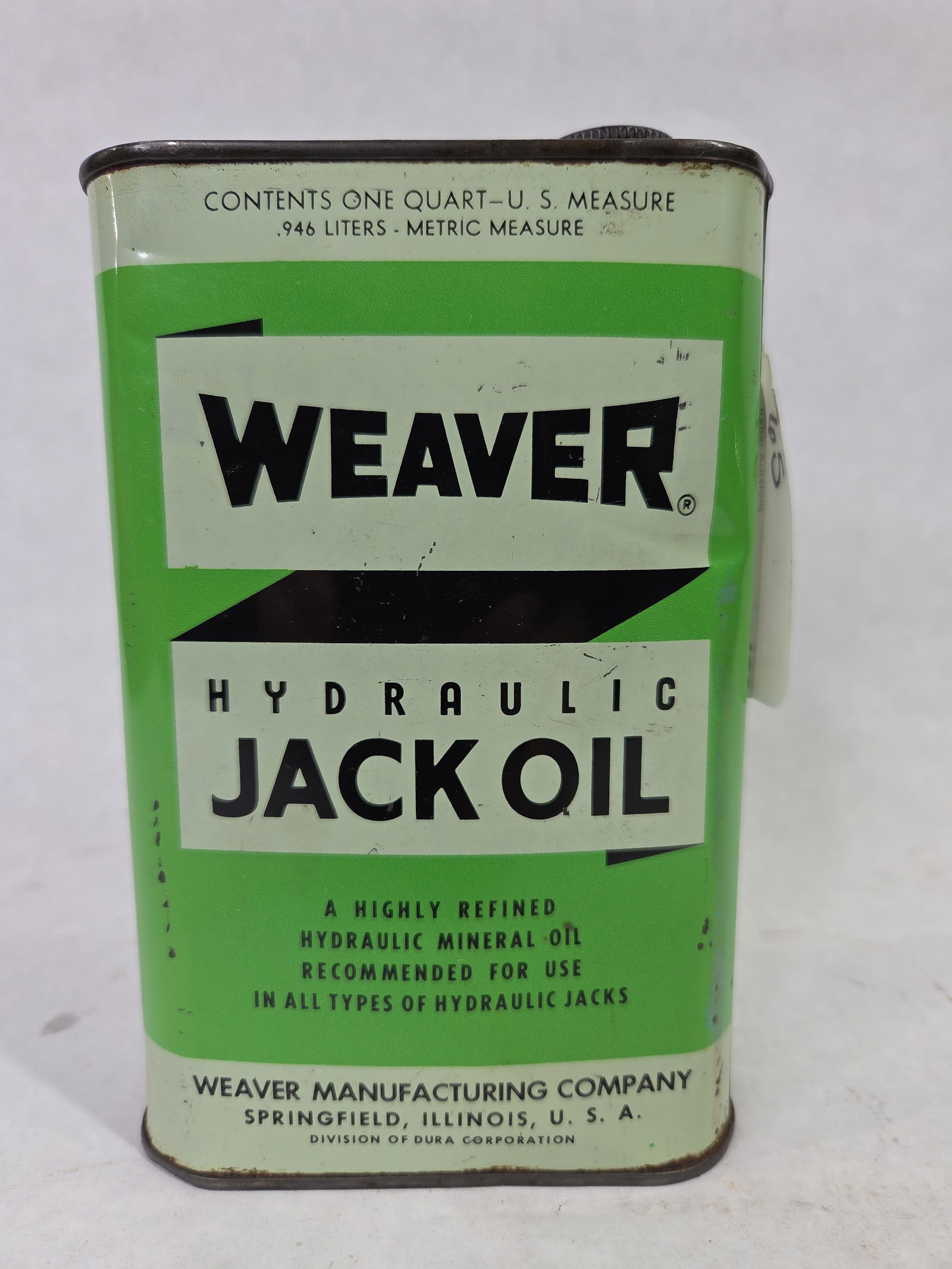Weaver Mfg. Com Hydraulic Oil One Qt. Can: includes original cap with minor denting showing and complete w/ product?great color and display?