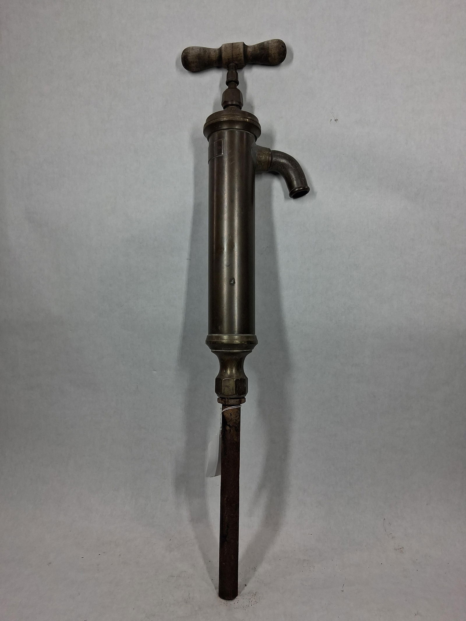 The American Meter Co Brass Water Pump (1 of 8)