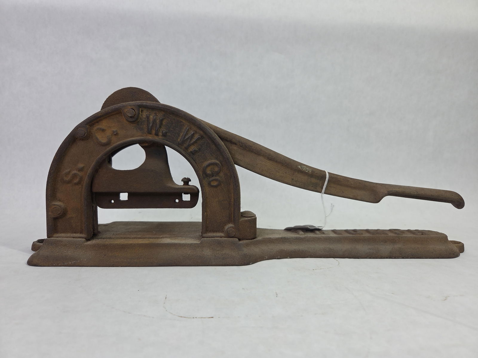 S. C. W. W. Co. Triumph Cast Iron Tobacco Cutter (1 of 5)