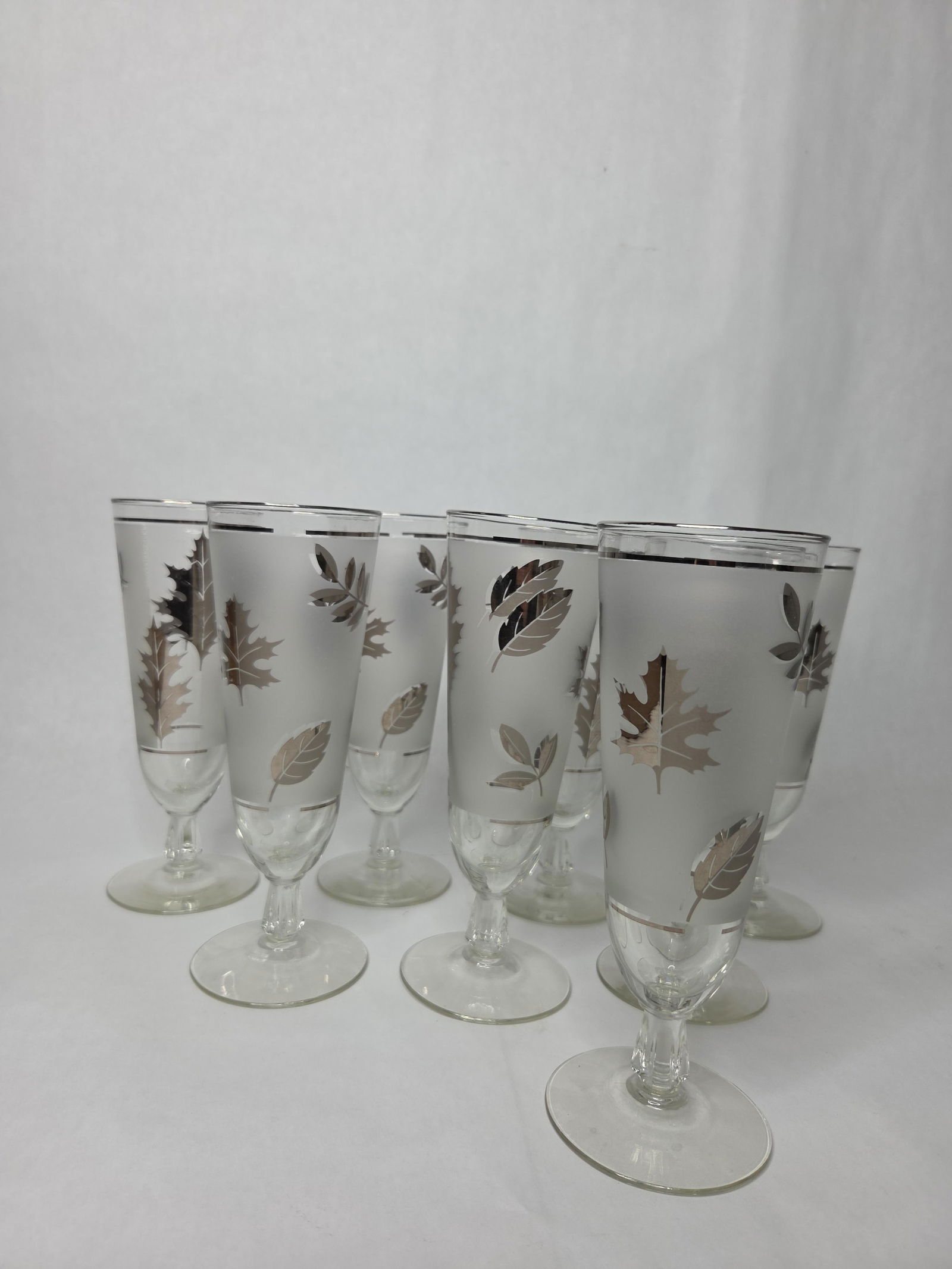 1960th Libby silver foliage pilsner glasses: Set of 8 no chips or cracks