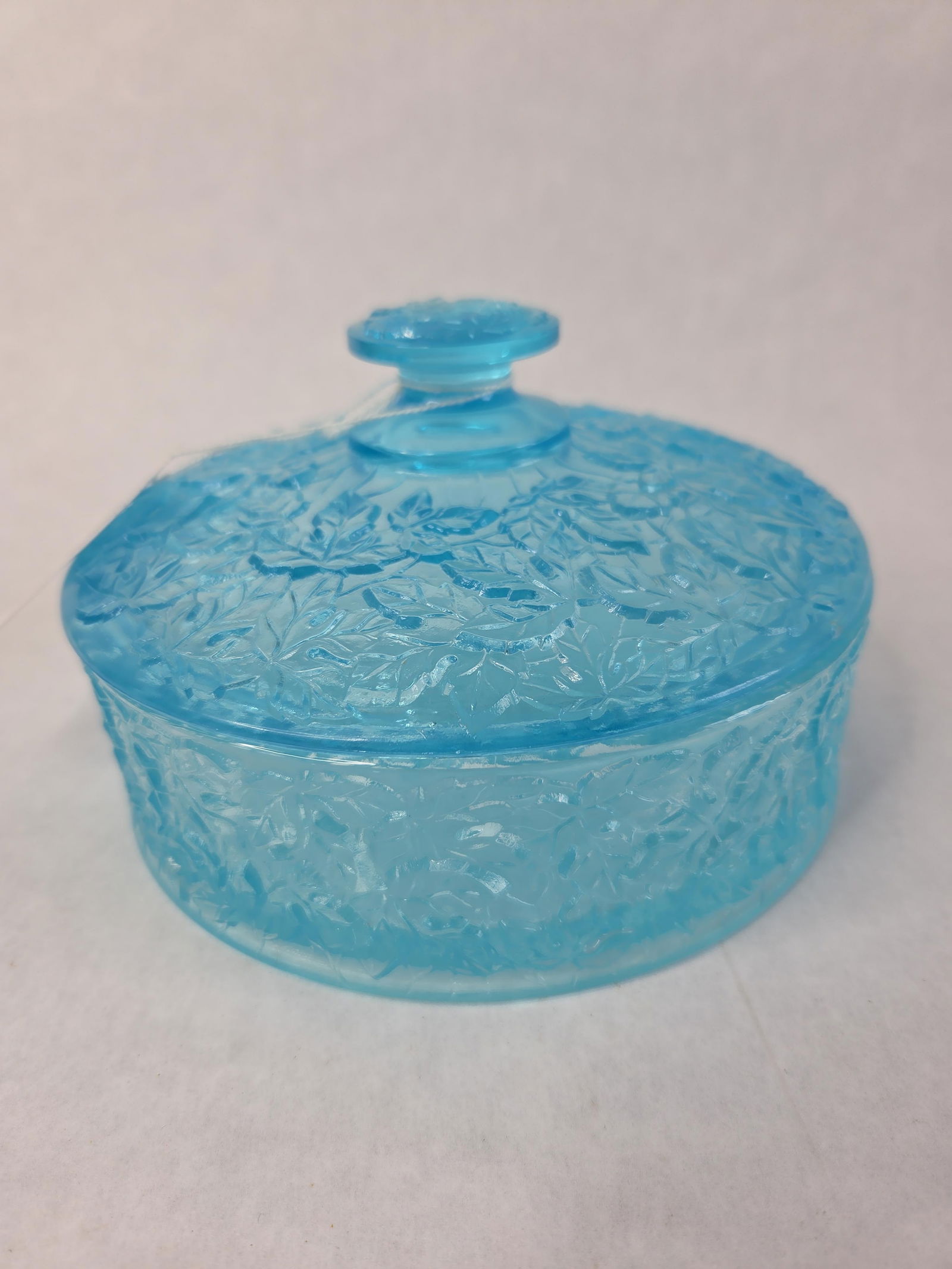 Westmoreland Ice Blue Maple Leaf Candy Dish: Excellent condition 6.5in round 4.5in high