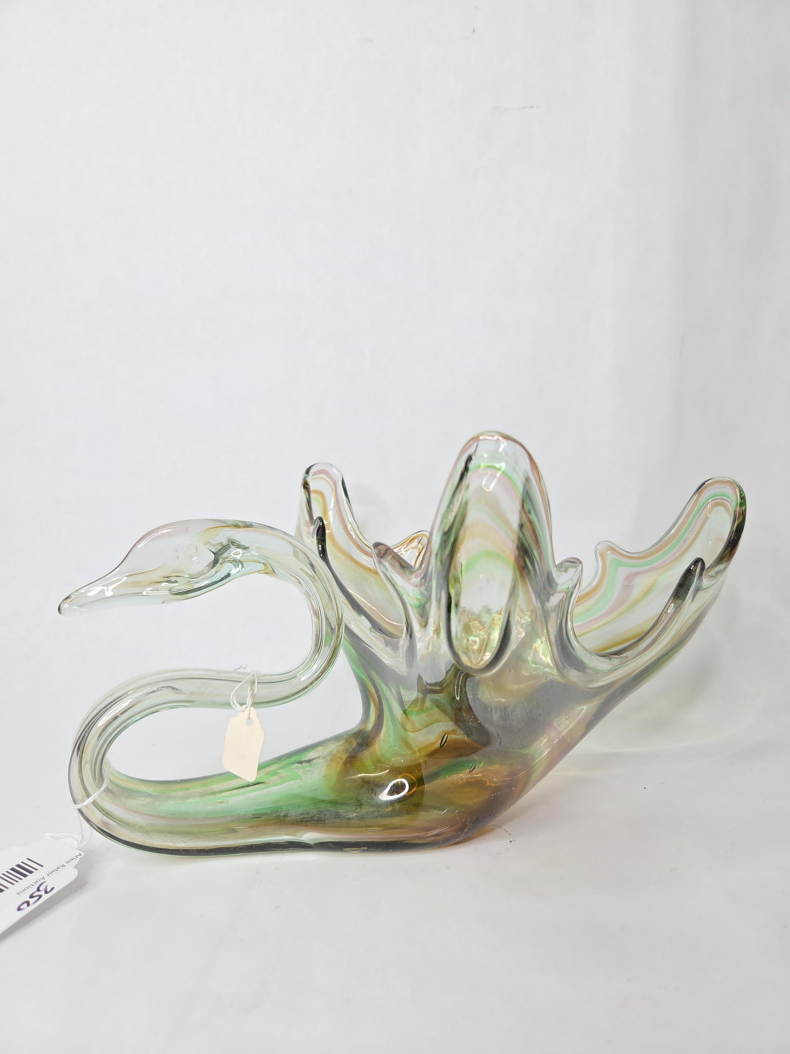 Sooner swirl hand blown art glass venetian swan centerpiece (1 of 6)