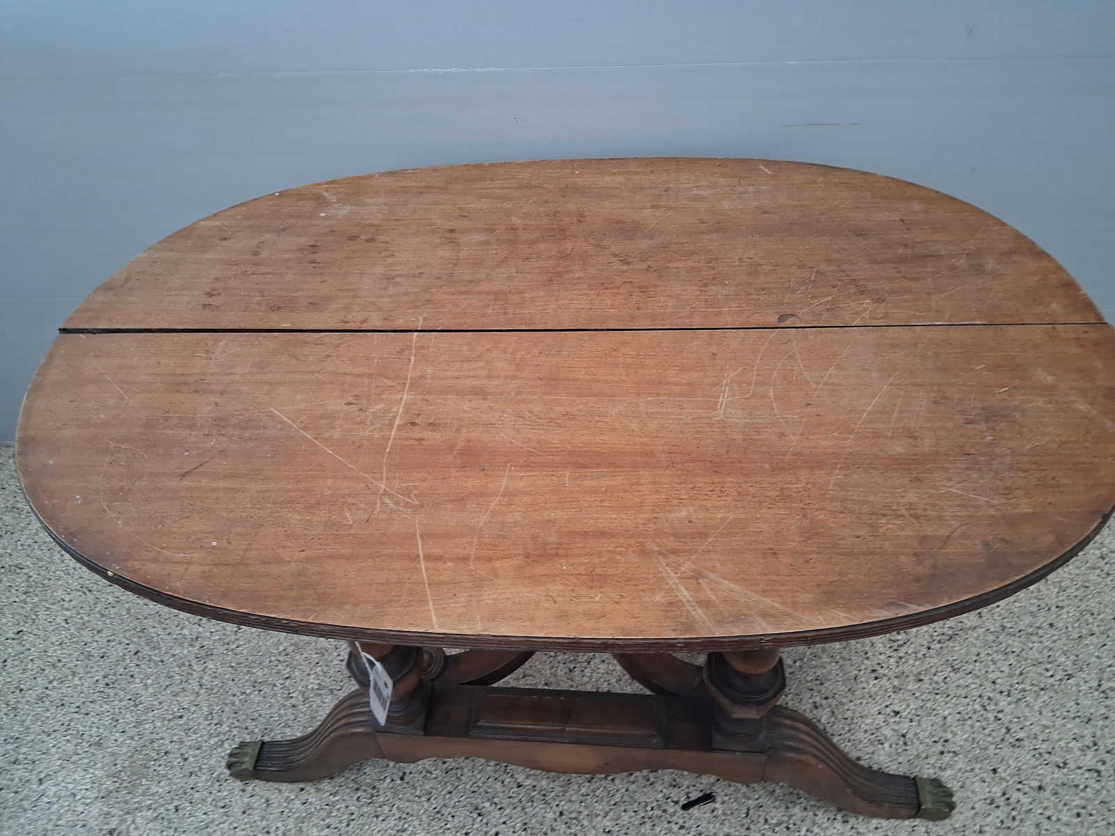 Victorian era oval brass clawed table - 6