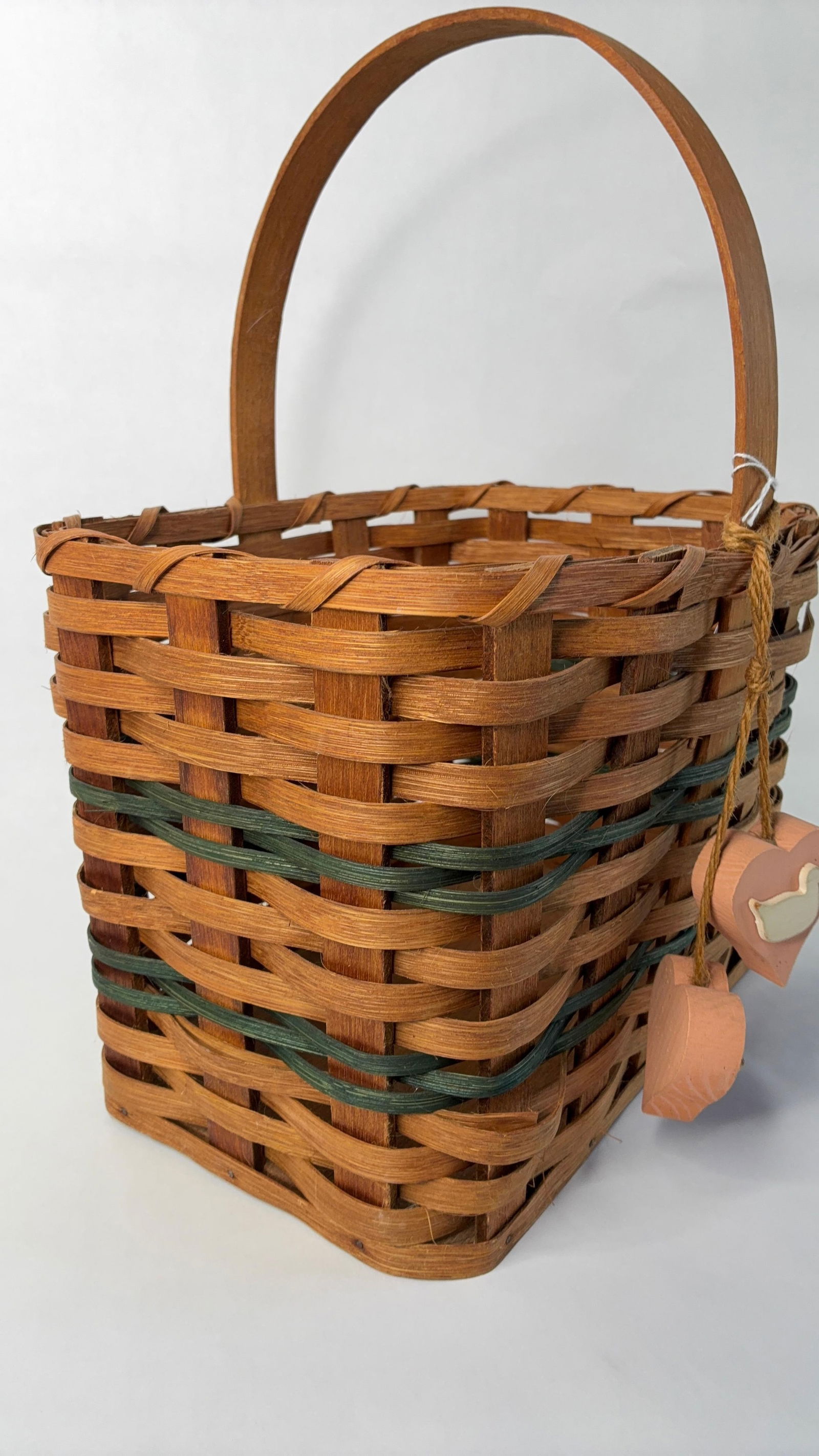 Hand woven Amish made rectangular heart basket - 5