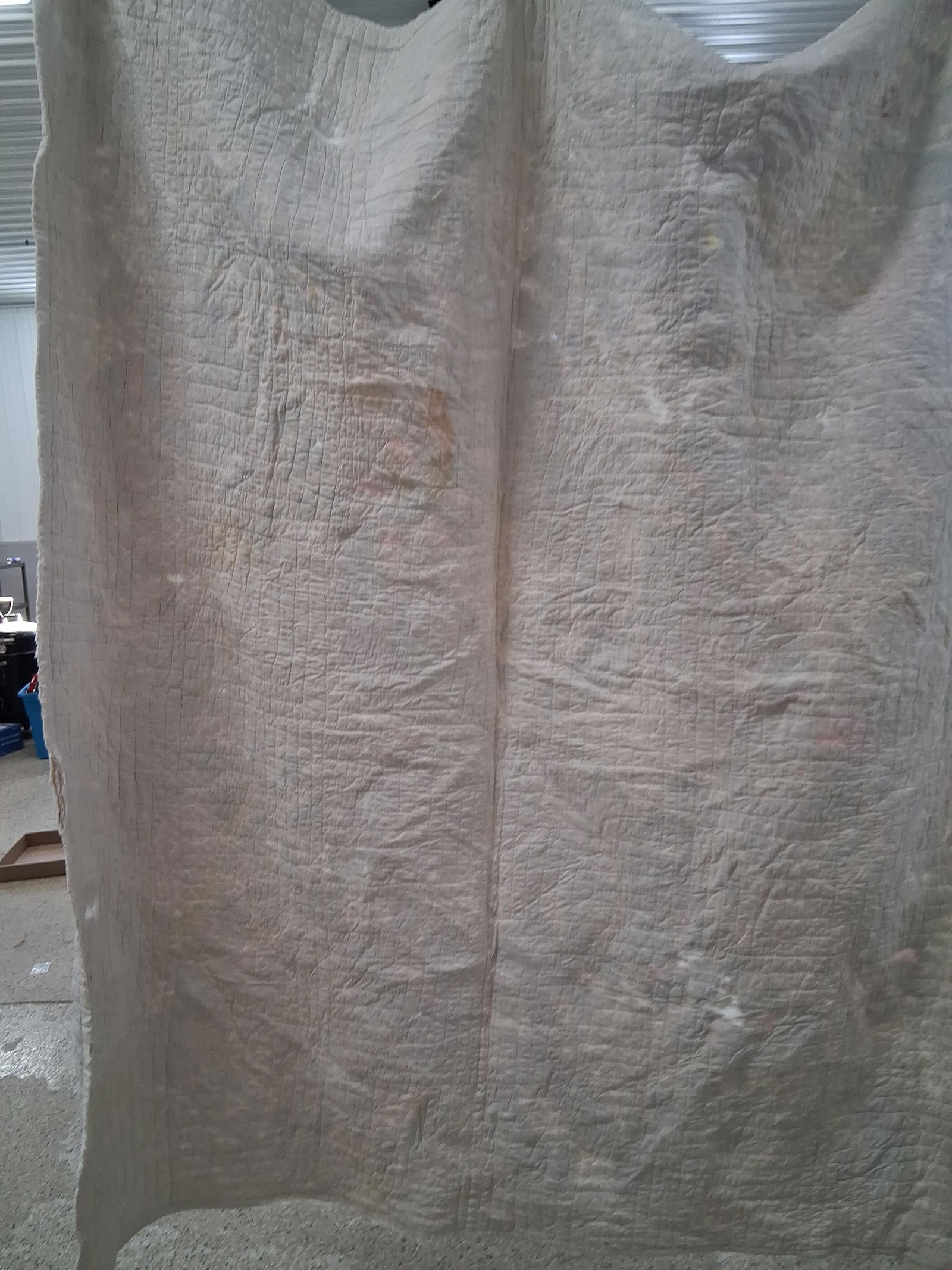 Double wedding ring hand stitched quilt - 6