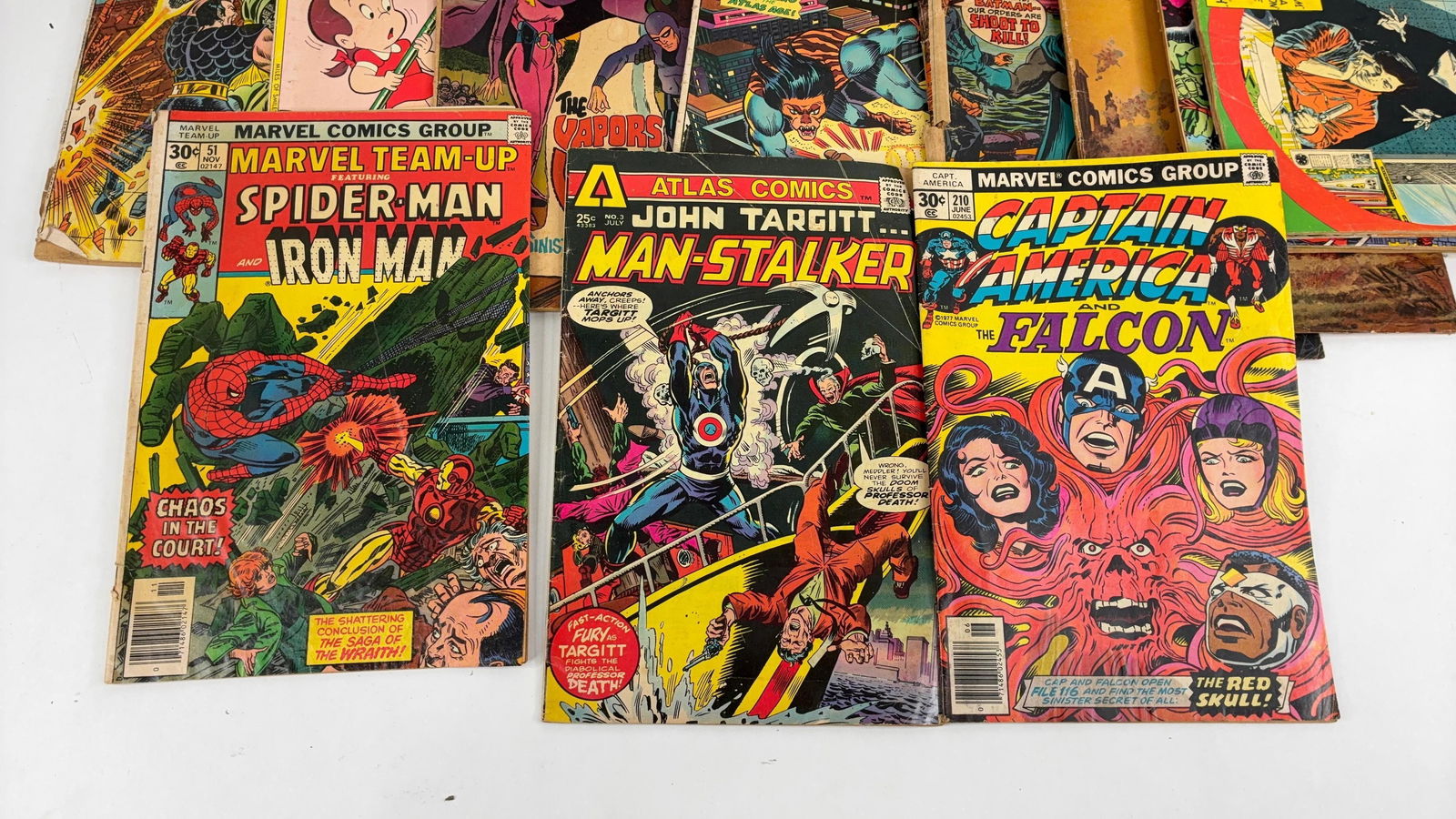 27 1970th Marvel comic books - 4