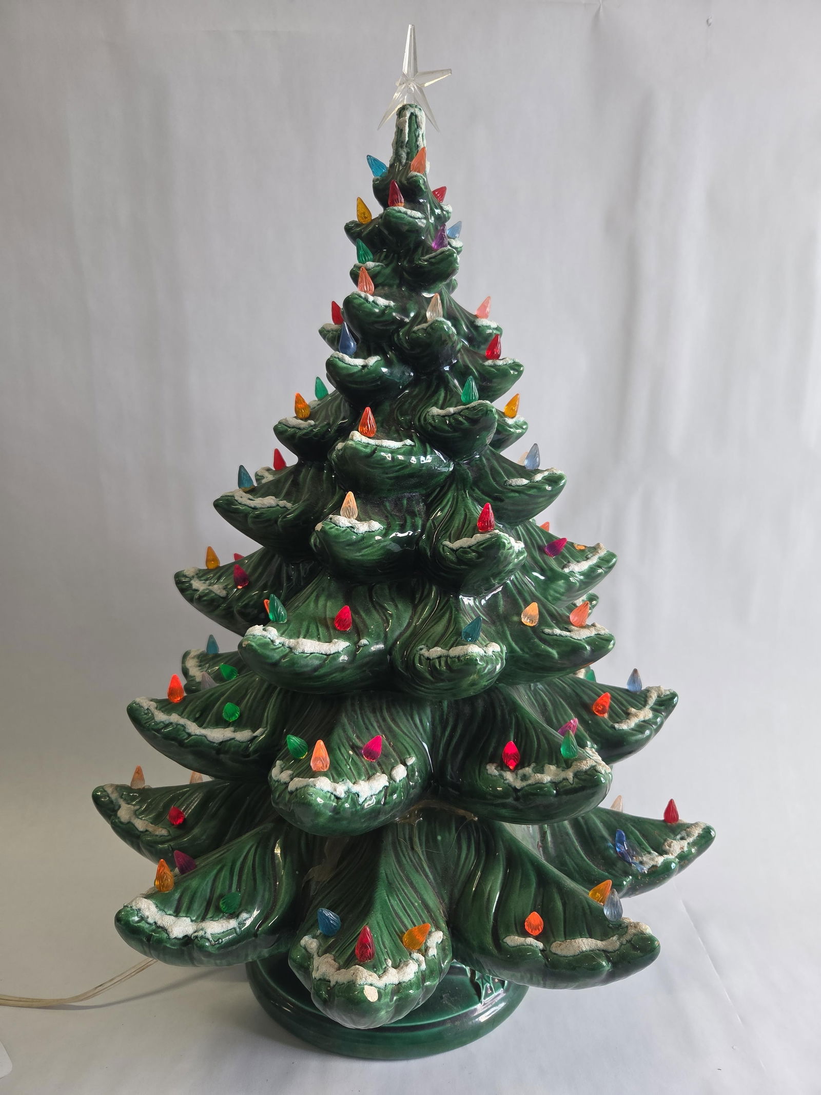 Large ceramic Christmas tree (1 of 5)