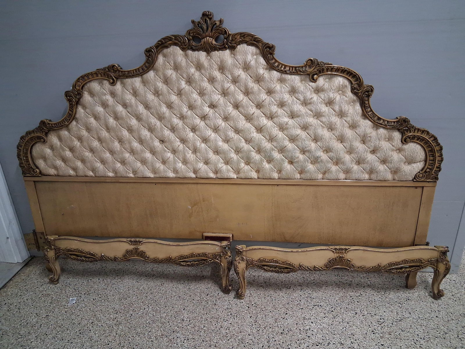 Early 20th Century Louis XV pink marble topped bedroom set: Bed ,Vanity dresser ,chest of drawer and 2 night stand