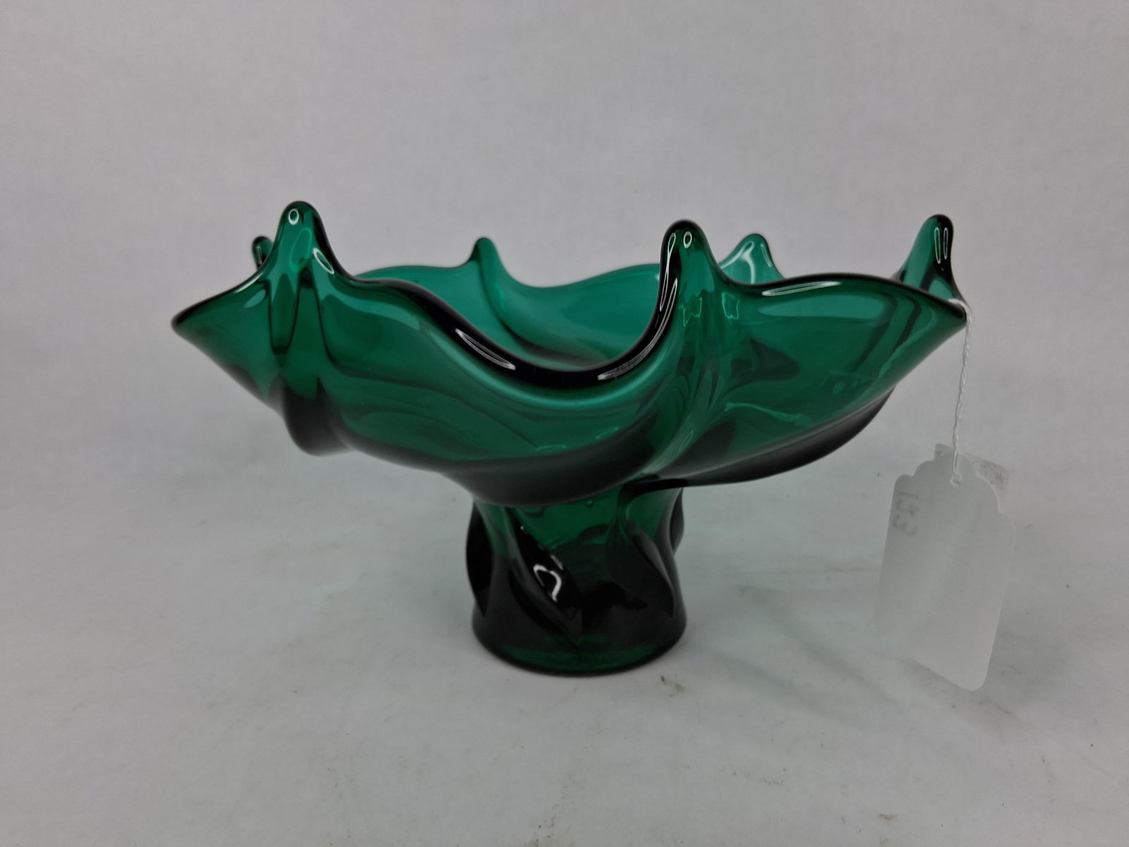 Mid Century Modern Viking six petal evergreen compote bowl11 in in diameter no chips or cracks found: .