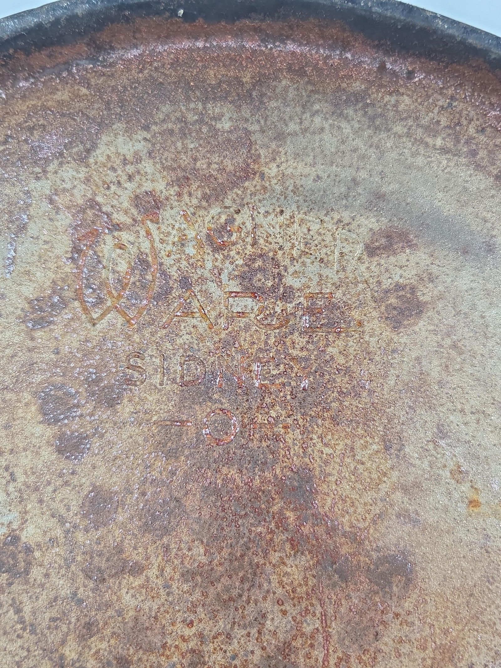 Wagner Ware Sidney O #1109 griddle - 3