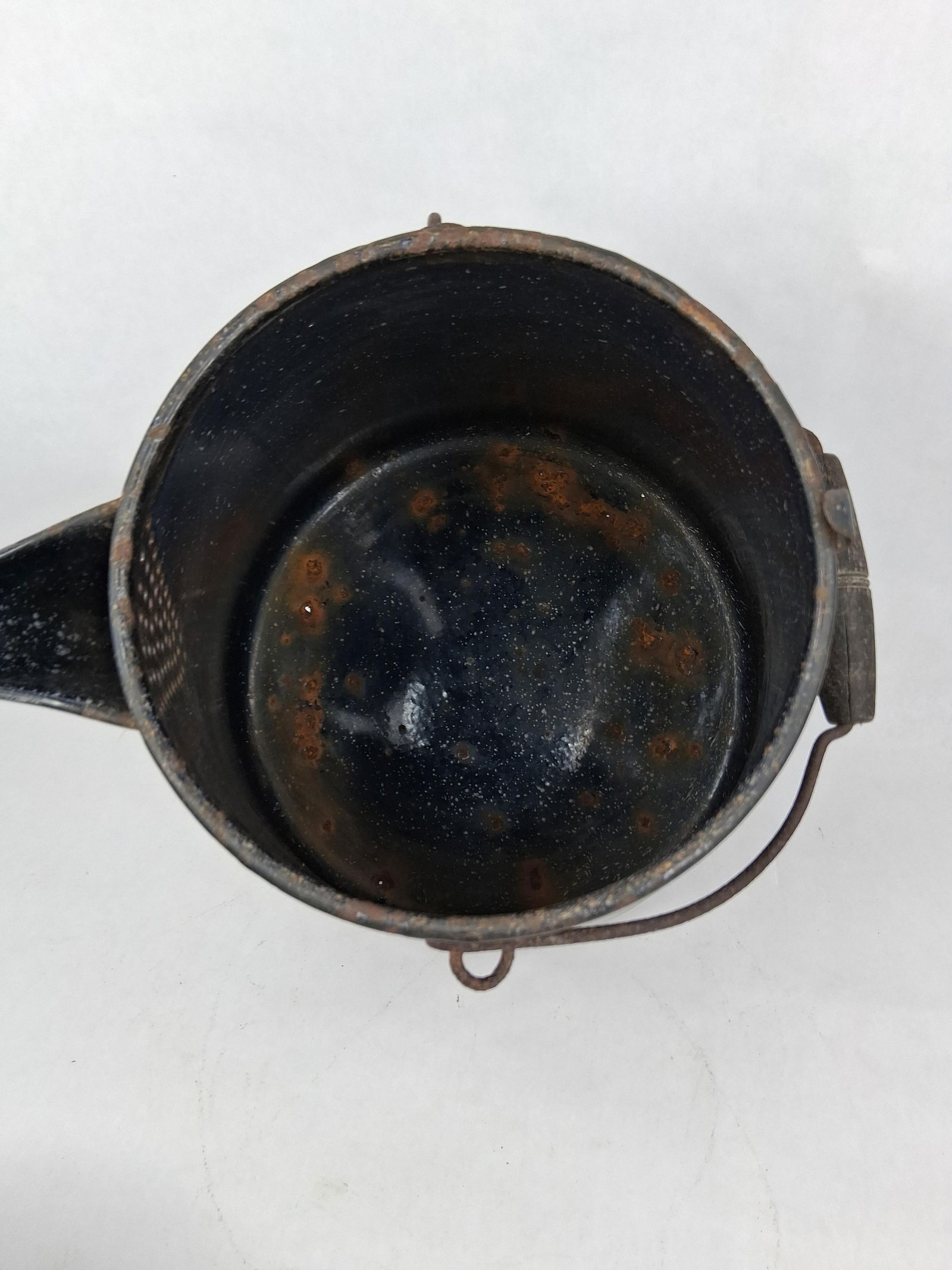 Large granite campfire coffee pot - 3