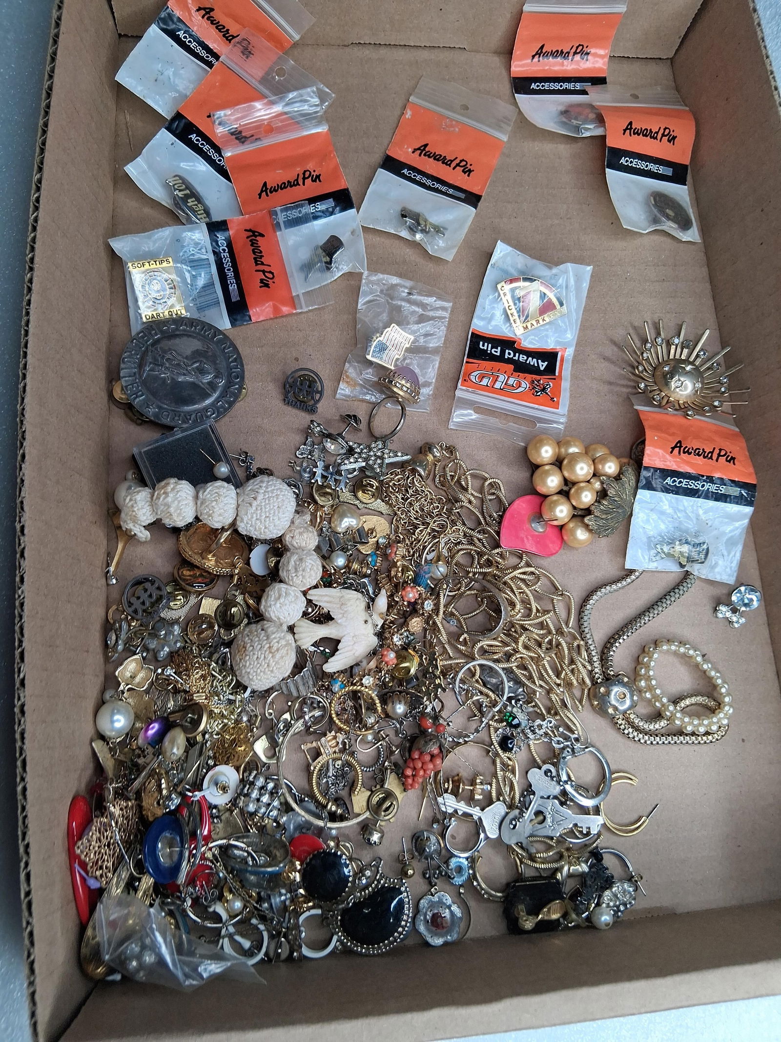 Misc earrings ,pins ,rings and brooches lot (1 of 10)