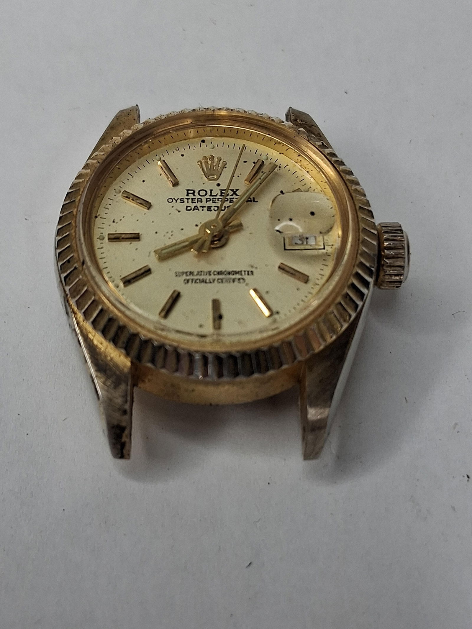 Rolex ladies Oyster perpetual Date just battery wrist watch: has no wrist band has not been authenticated