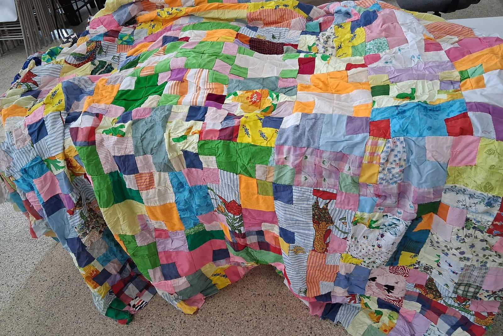 Lot of 7 cutter quilts and quilt tops (1 of 16)