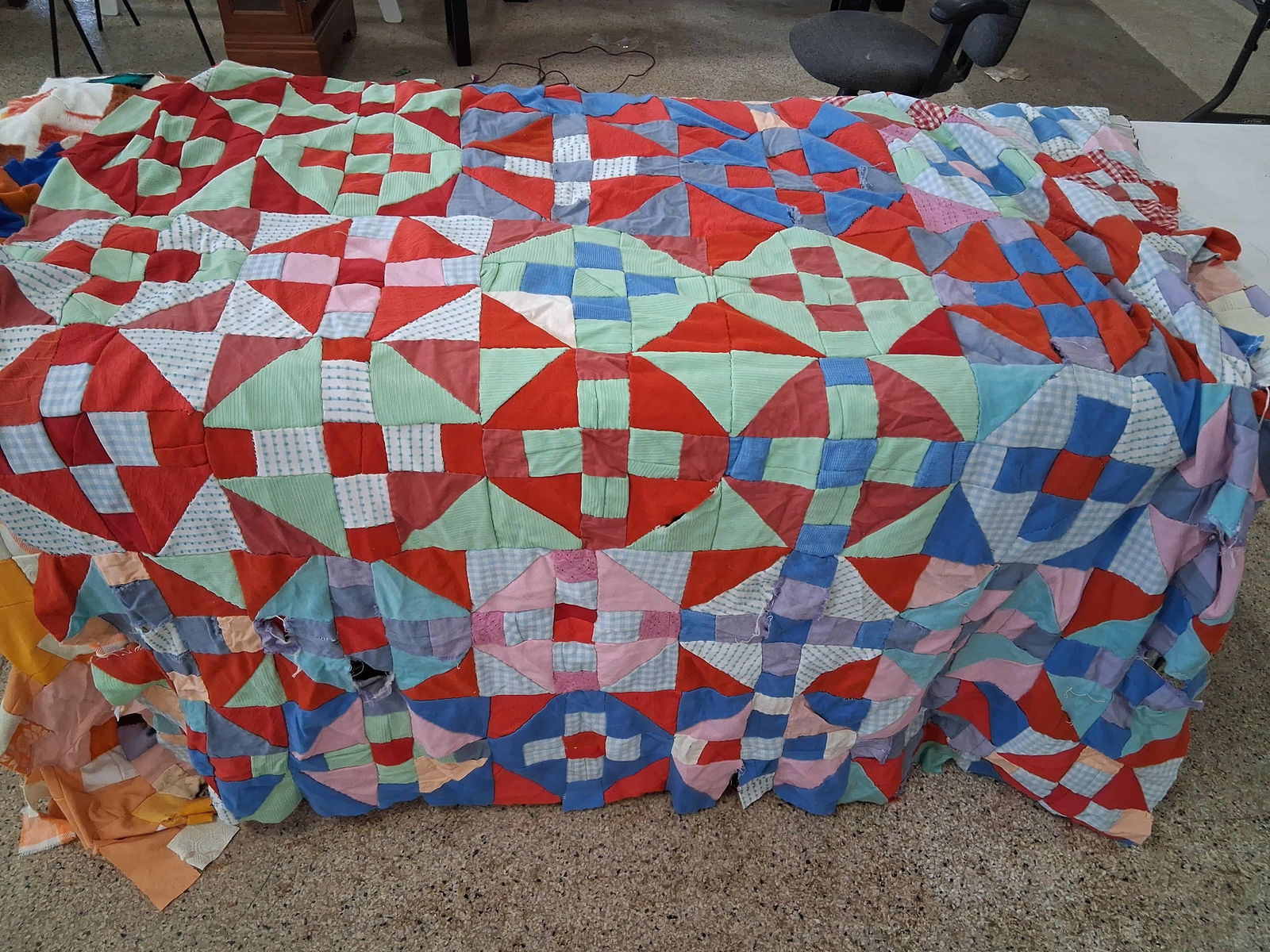 lot of 4 cutter quilt tops (1 of 19)