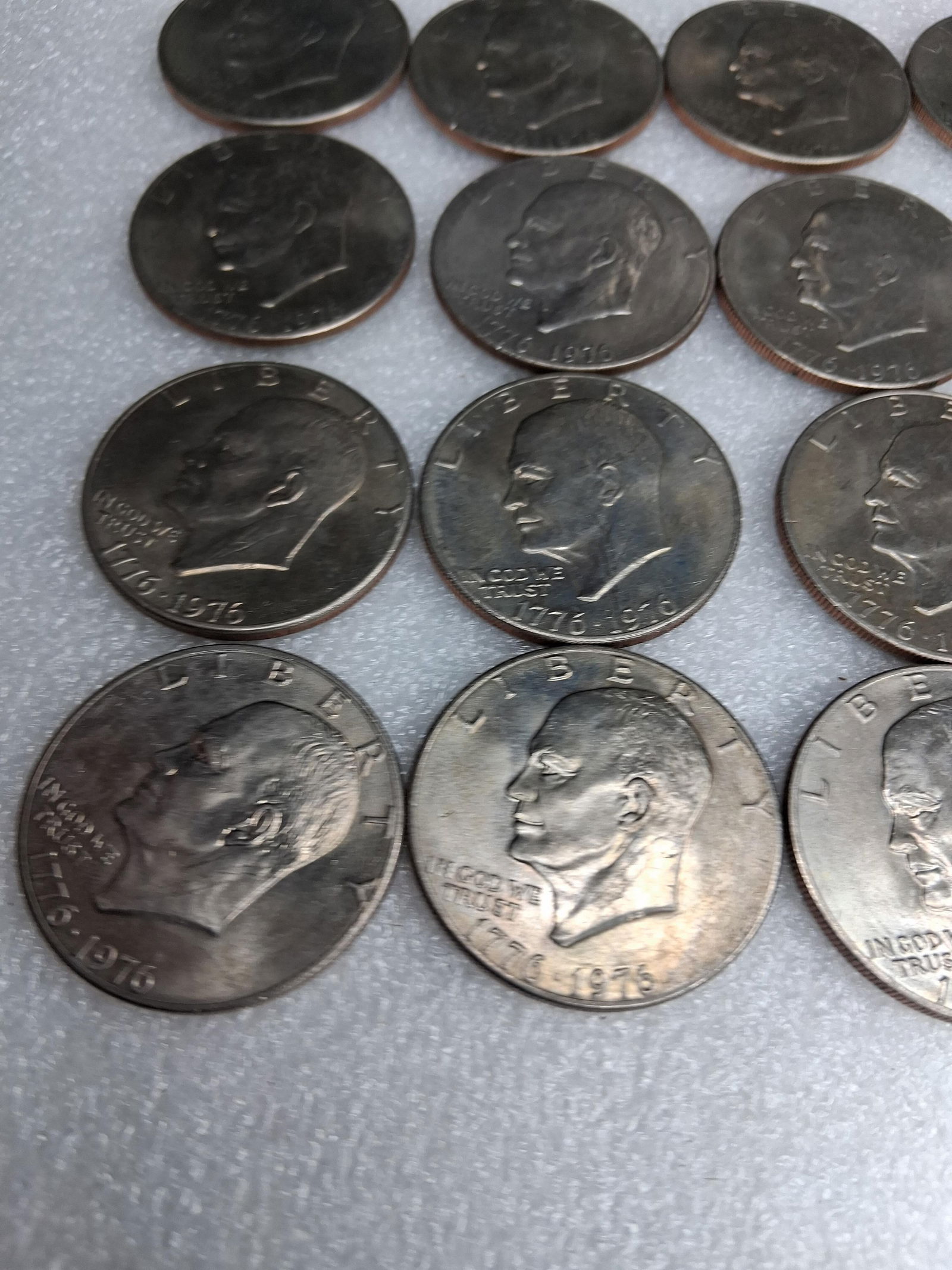 20 Bicentennial Ike dollars - 9