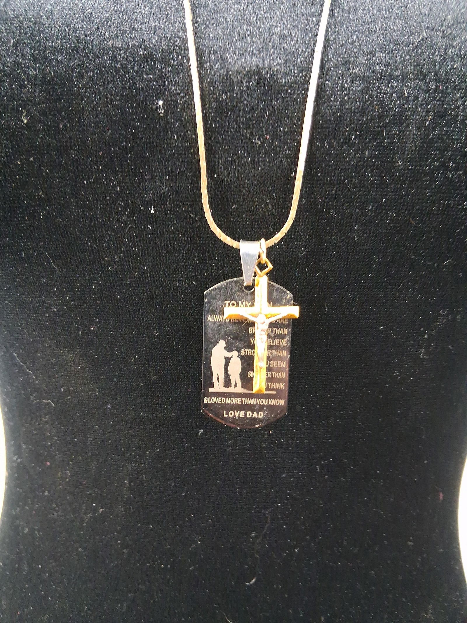 3 Religious Cross necklaces - 4