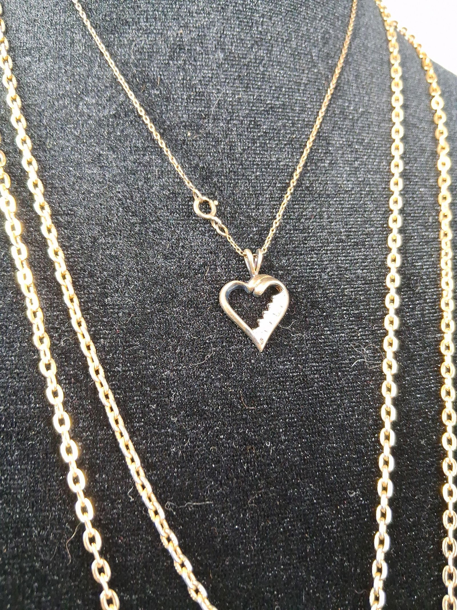 3 beautiful necklaces - 2