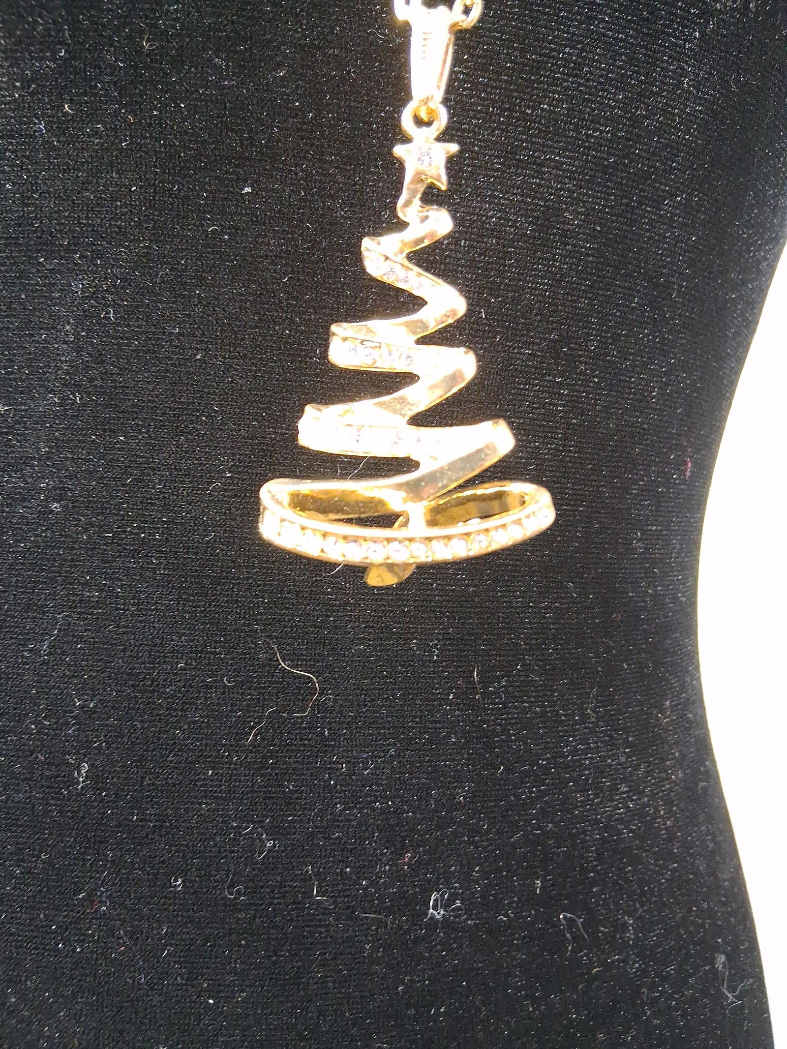 3 beautiful necklaces - 4