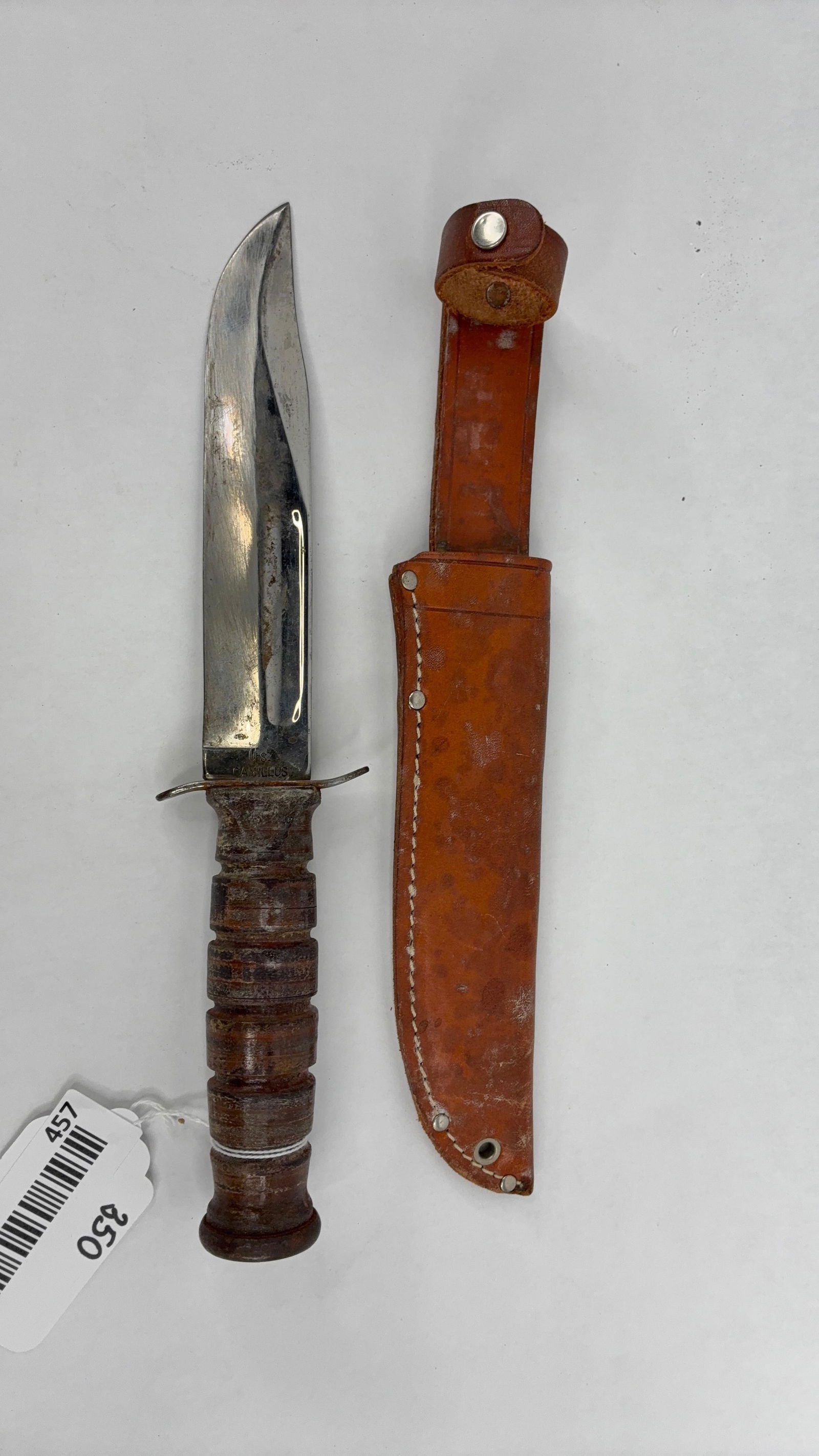 US Camillus Army fighting knife with leather sheath: 12 in long
